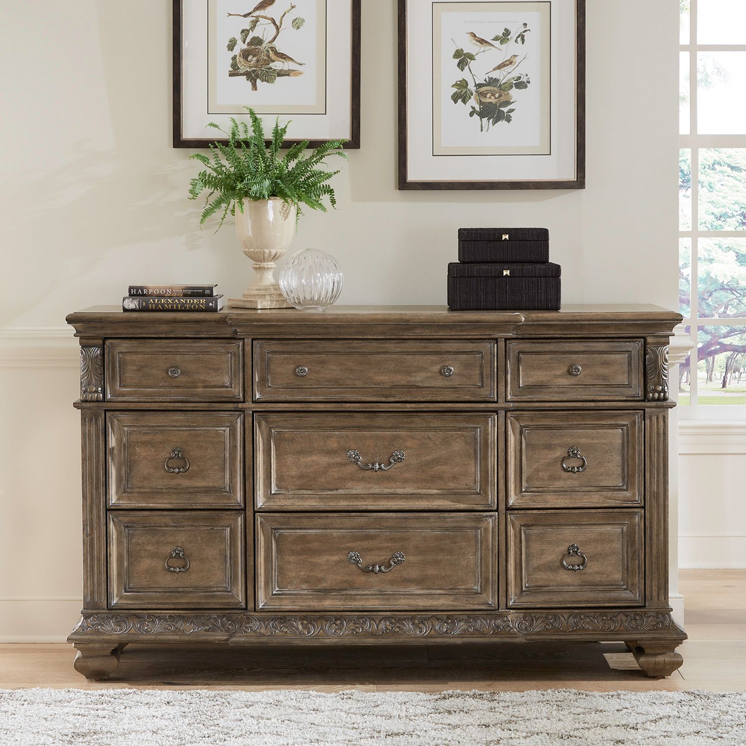 Carlisle Court Linen/Wood Poster Bedroom Set