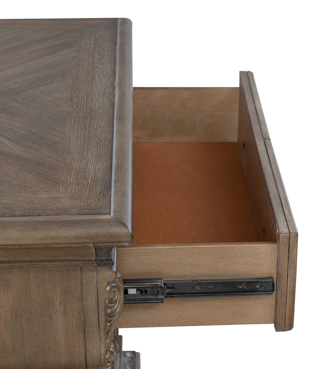 Carlisle Court Linen/Wood Poster Bedroom Set