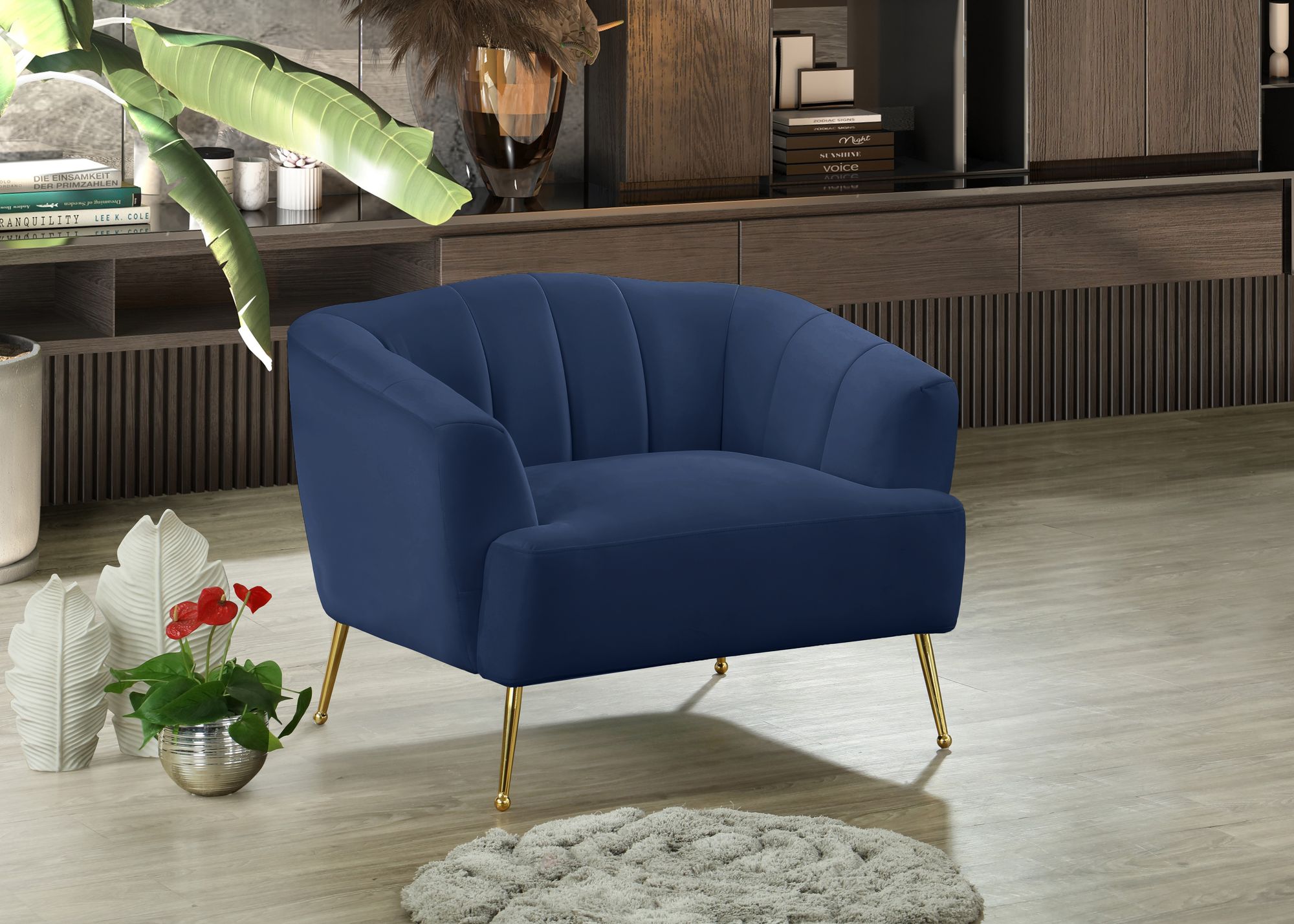 Tori Velvet Chair