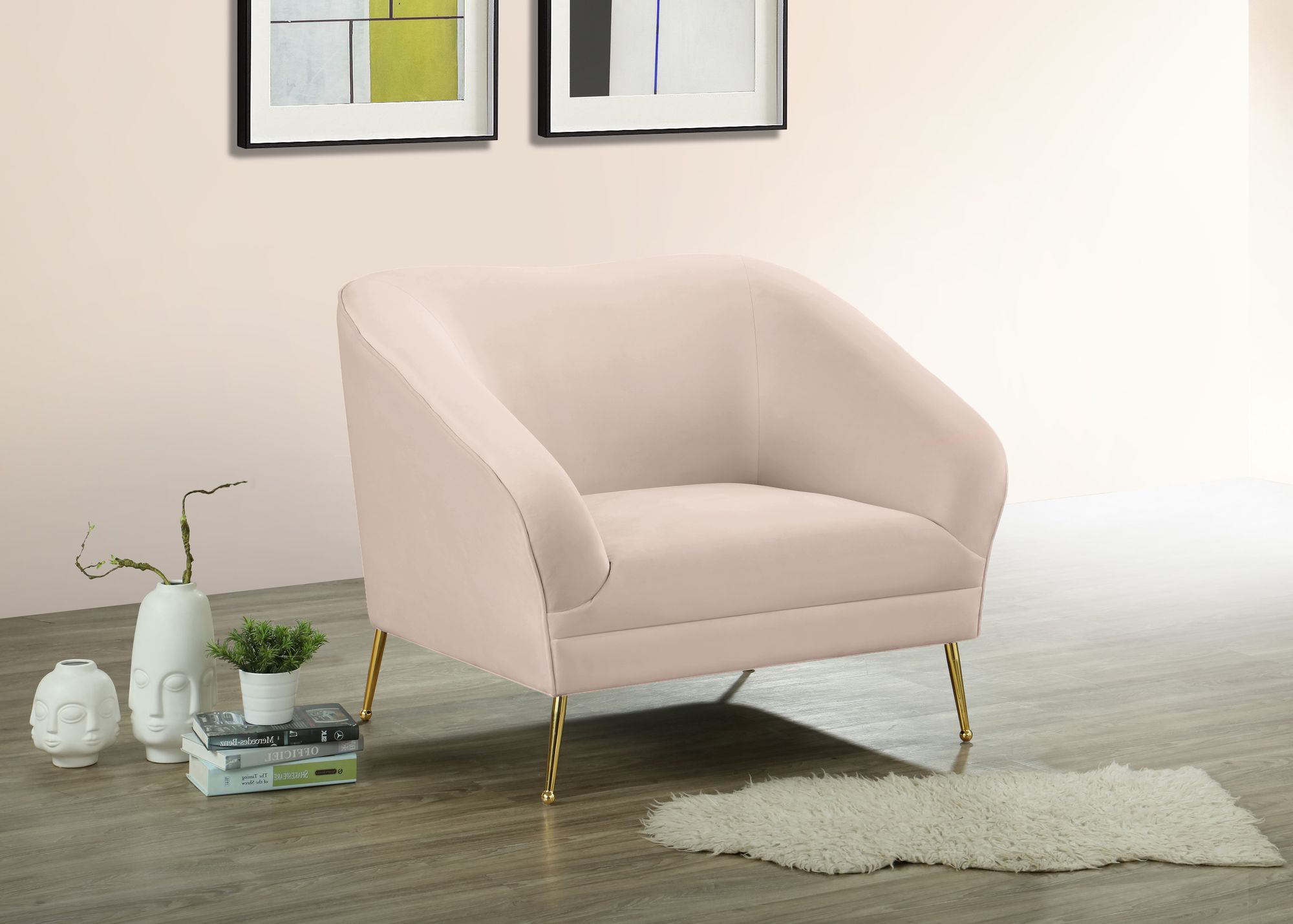 Hermosa Velvet Chair