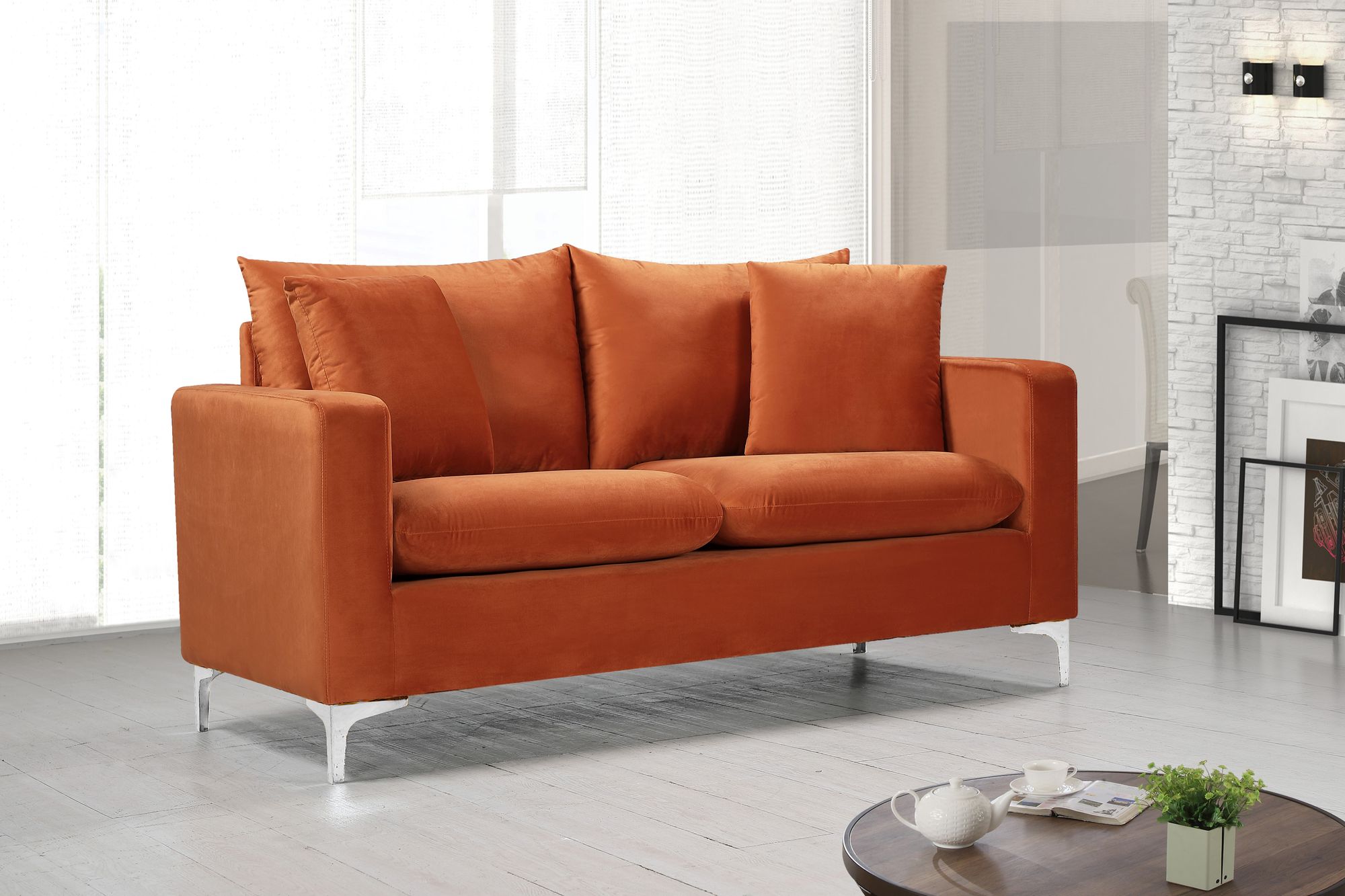 Naomi Velvet Loveseat