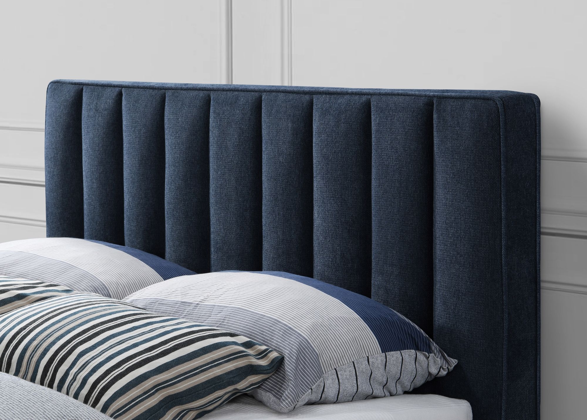 Vance Mid-Century Modern Linen Fabric Bed