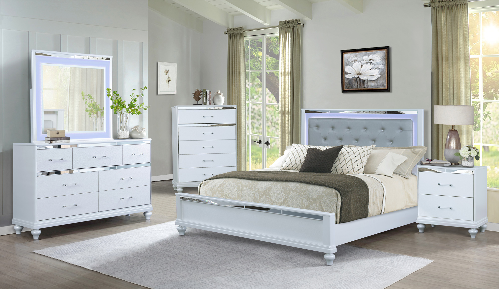 SM 5189 Upholstery/Wood Panel Bed w/LED, King Size