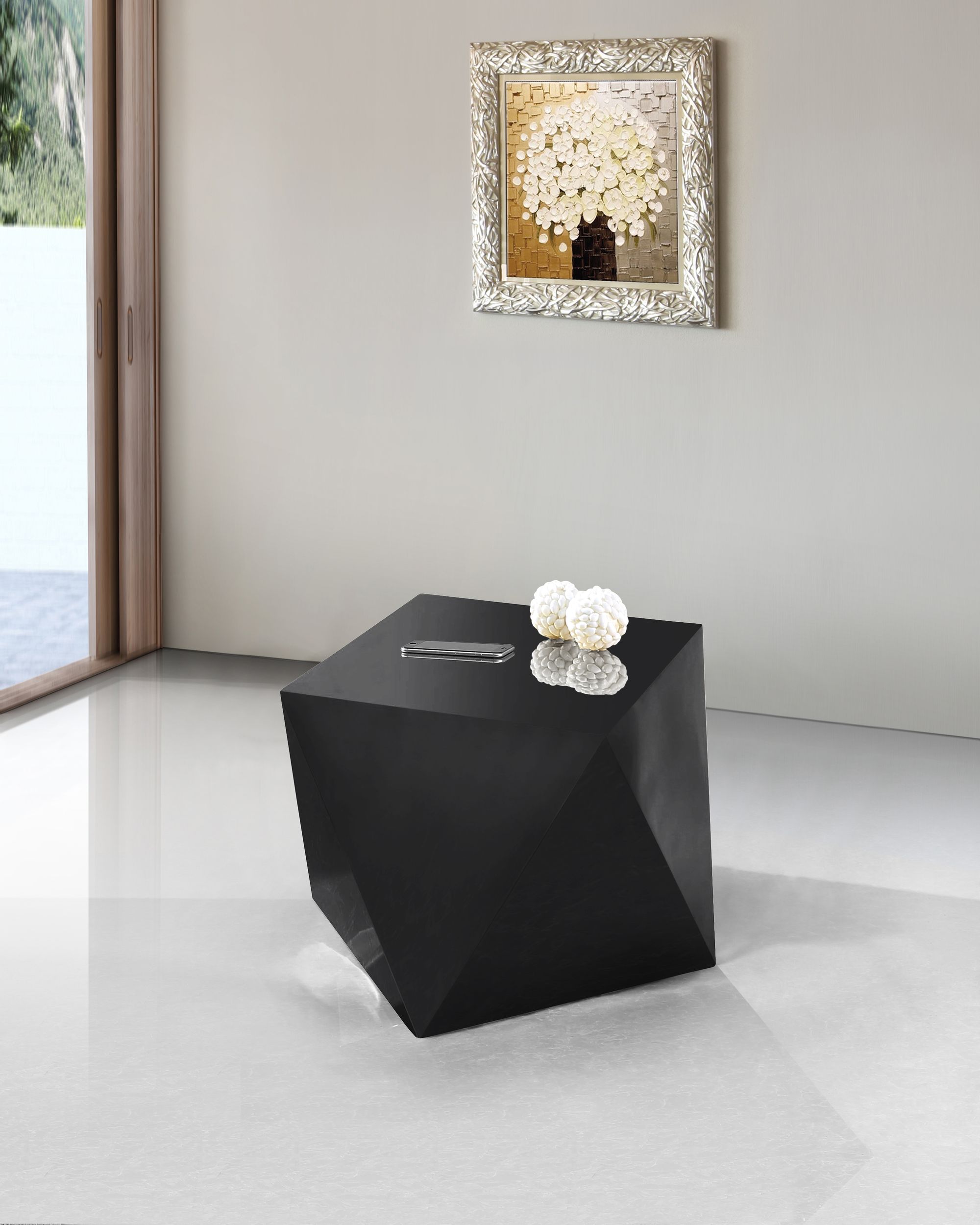 Gemma 20" Diamond Steel End Table