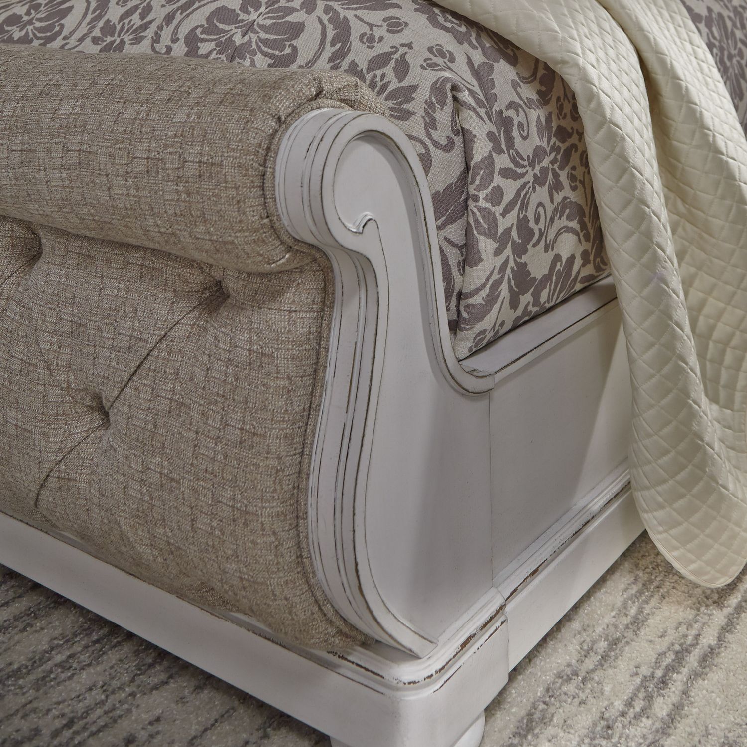 Abbey Park Tufted Chenille Sleigh Bed – Antique White