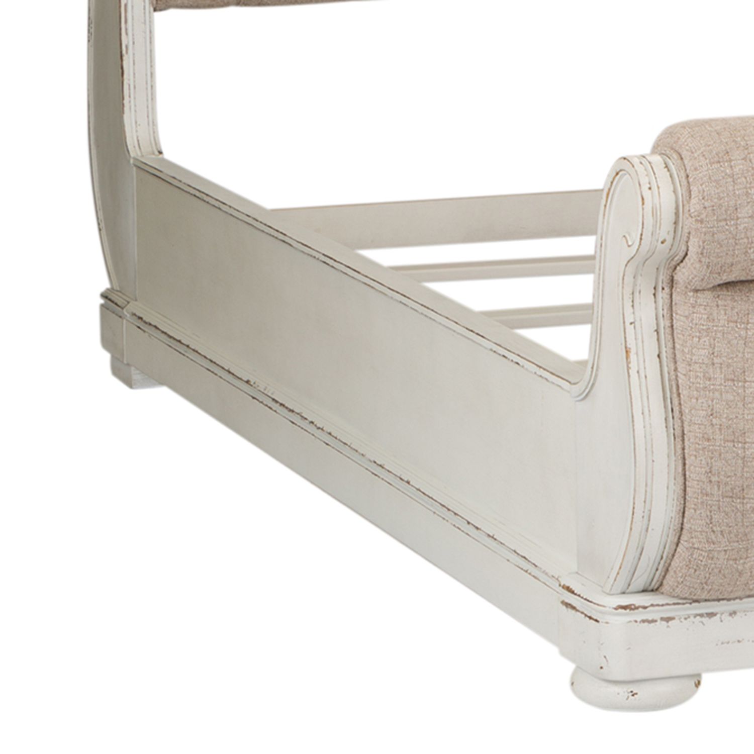 Abbey Park Tufted Chenille Sleigh Bedroom Set Antique White