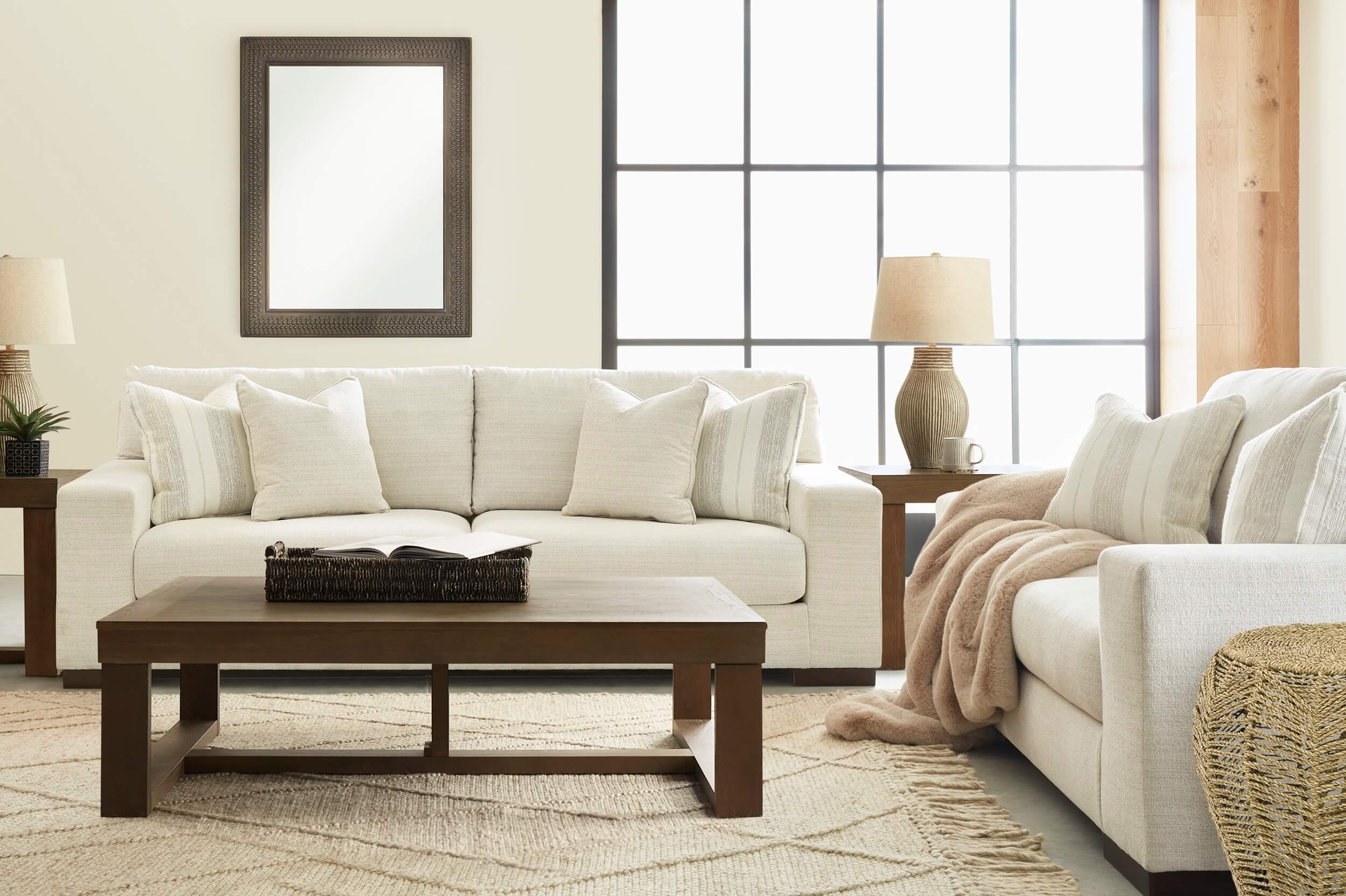 Maggie Polyester Sofa
