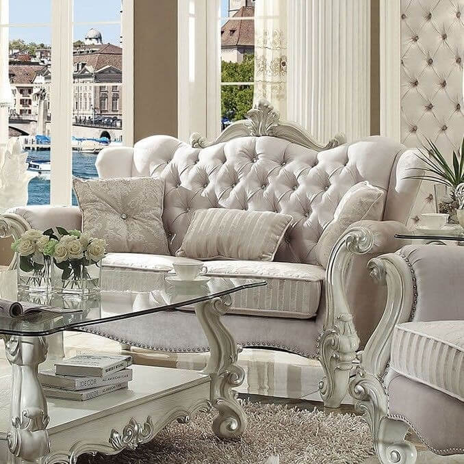 Versailles Loveseat