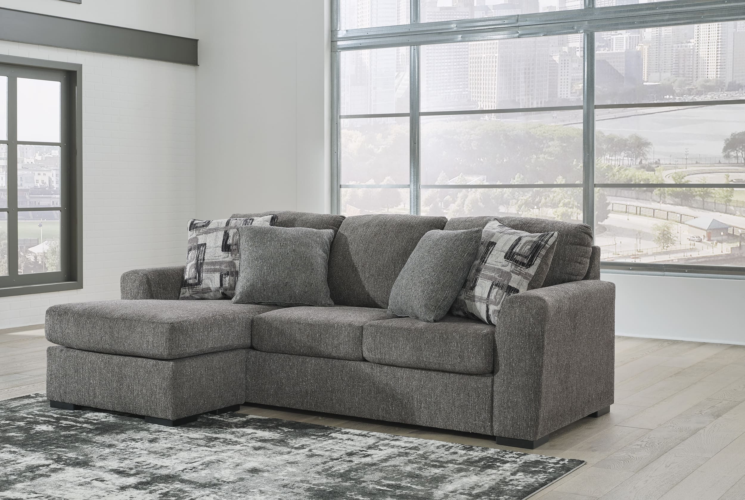 Gardiner Polyester L-Shaped Sectional Sofa w/Left Arm Chaise Facing