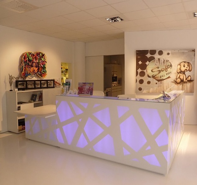 ZIG-ZAG 102" L-Shaped Reception Desk w/Counter Top & RGB Light, ADA Compliance