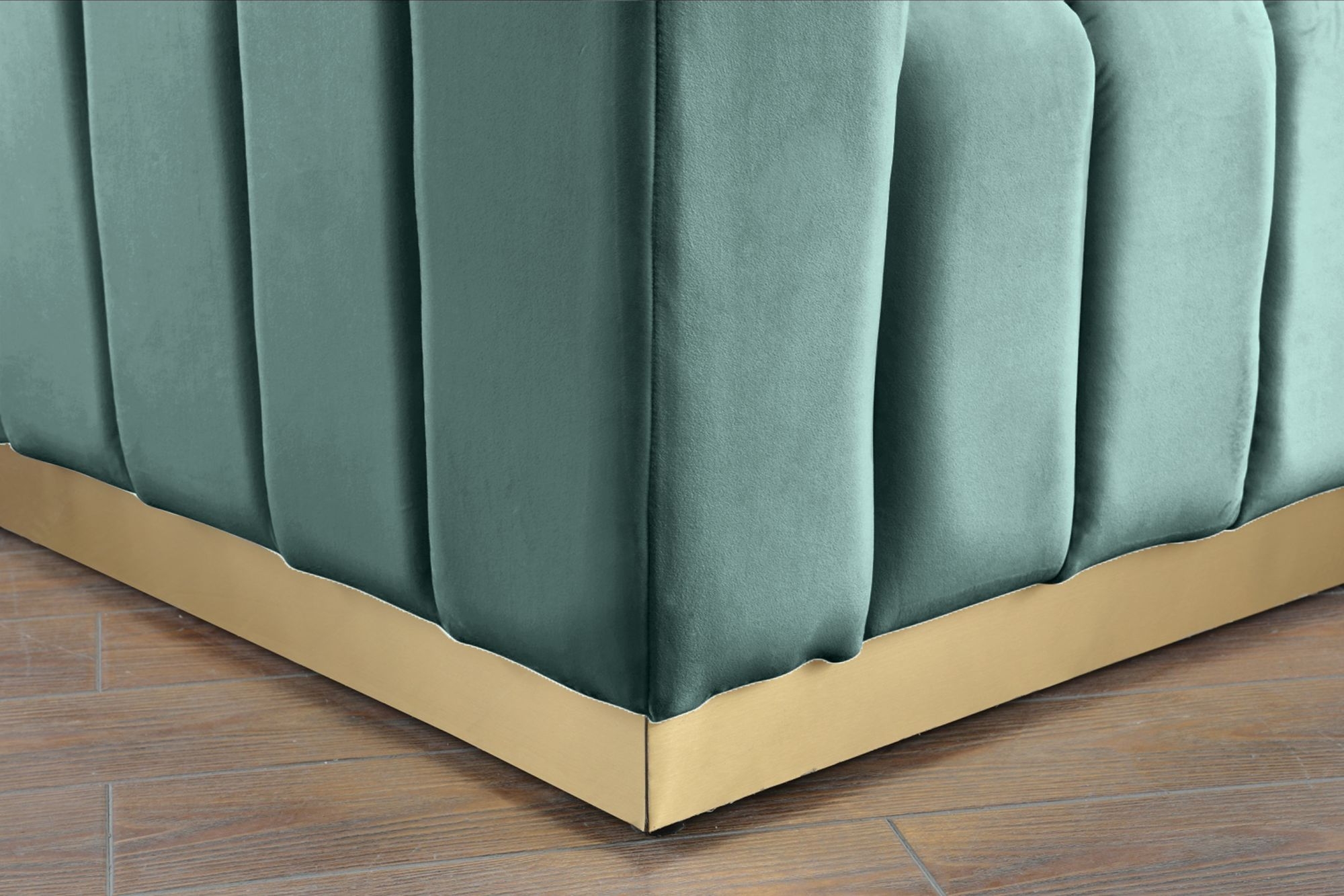 Marlon Velvet Chair