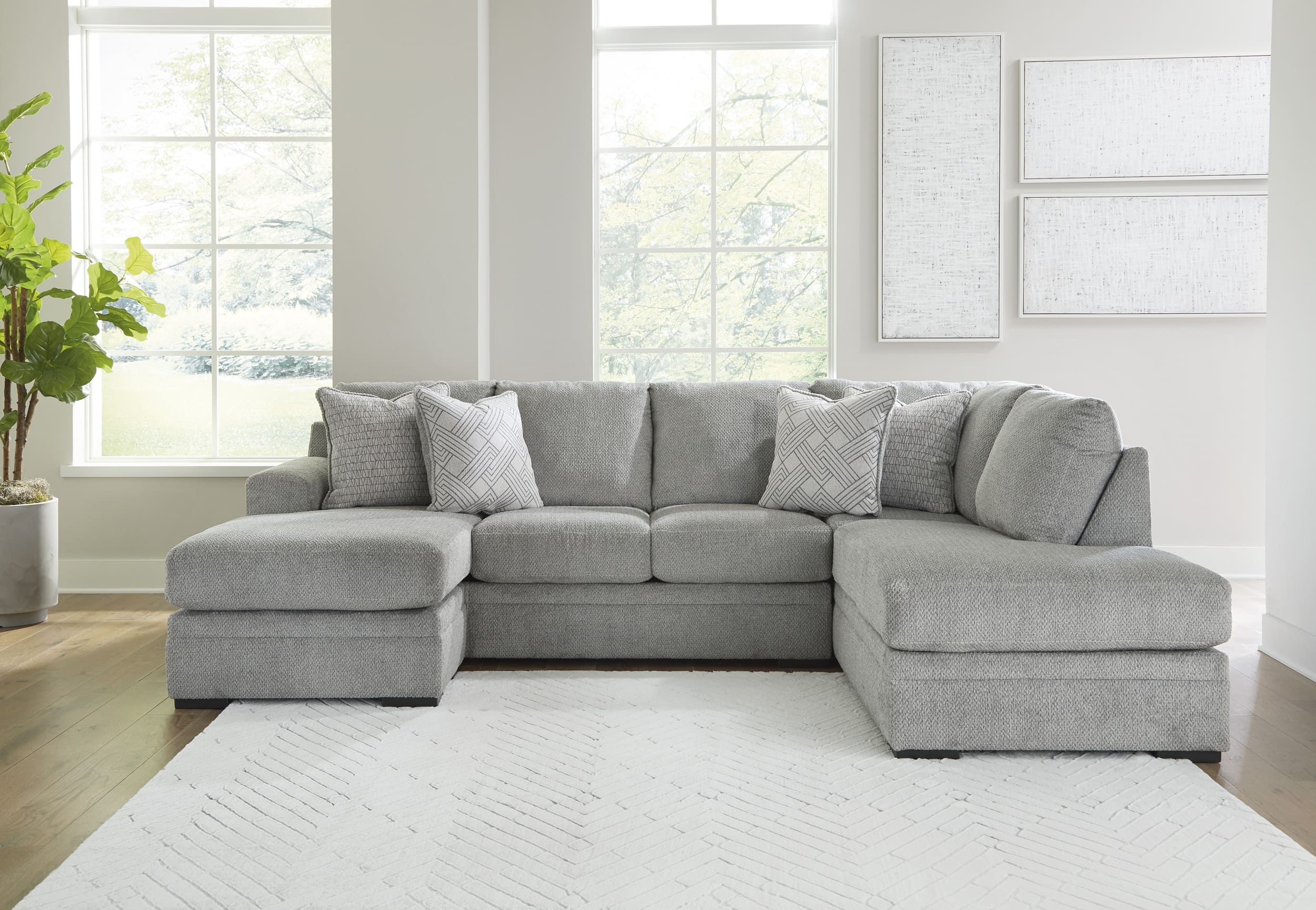 Casselbury 2-Piece Polyester U-Shaped Sectional Sofa w/Right Arm Chaise Facing
