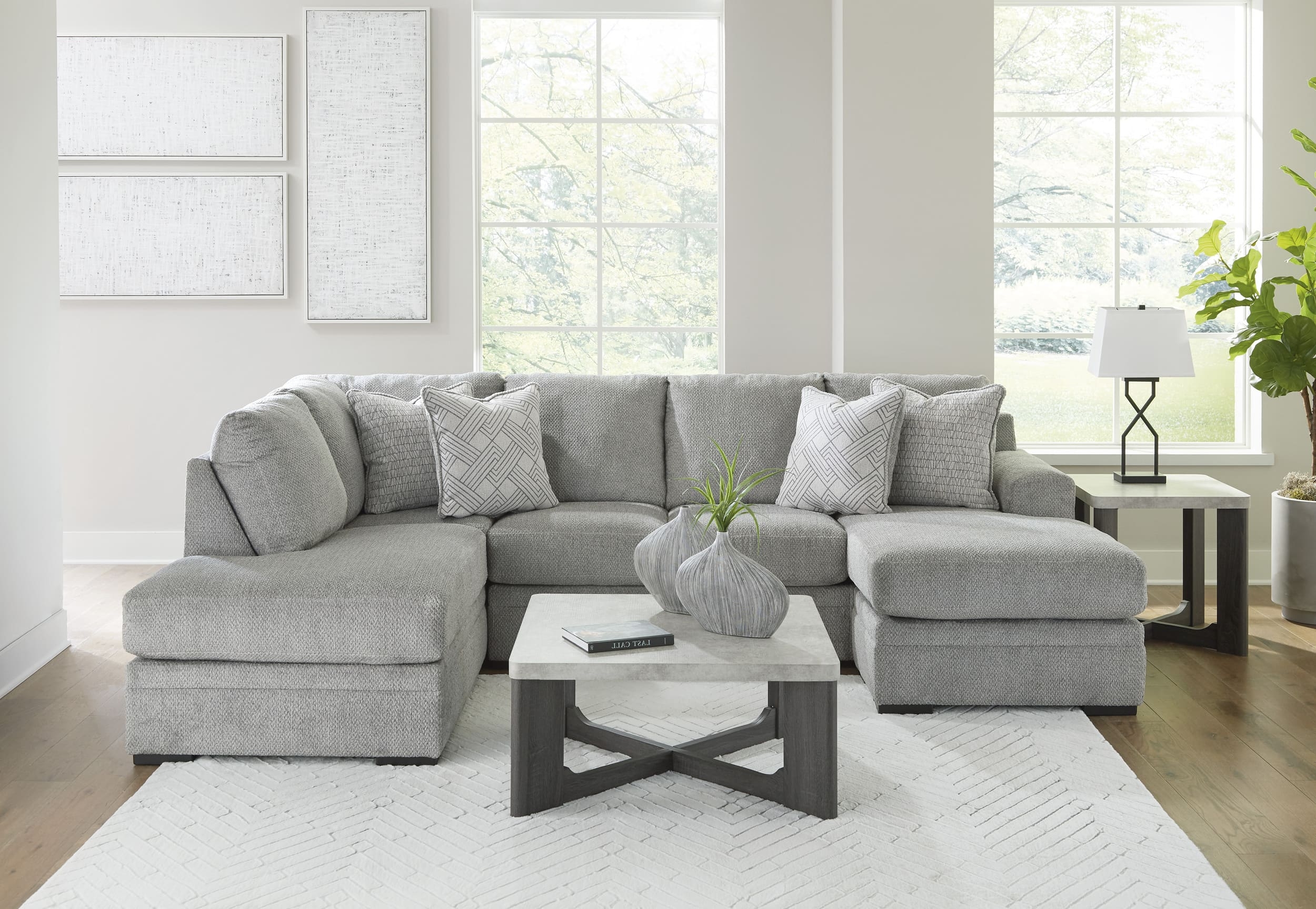 Casselbury 2-Piece Polyester U-Shaped Sectional Sofa w/Left Arm Chaise Facing