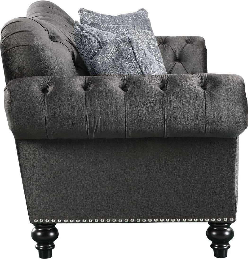 Gaura Velvet Loveseat