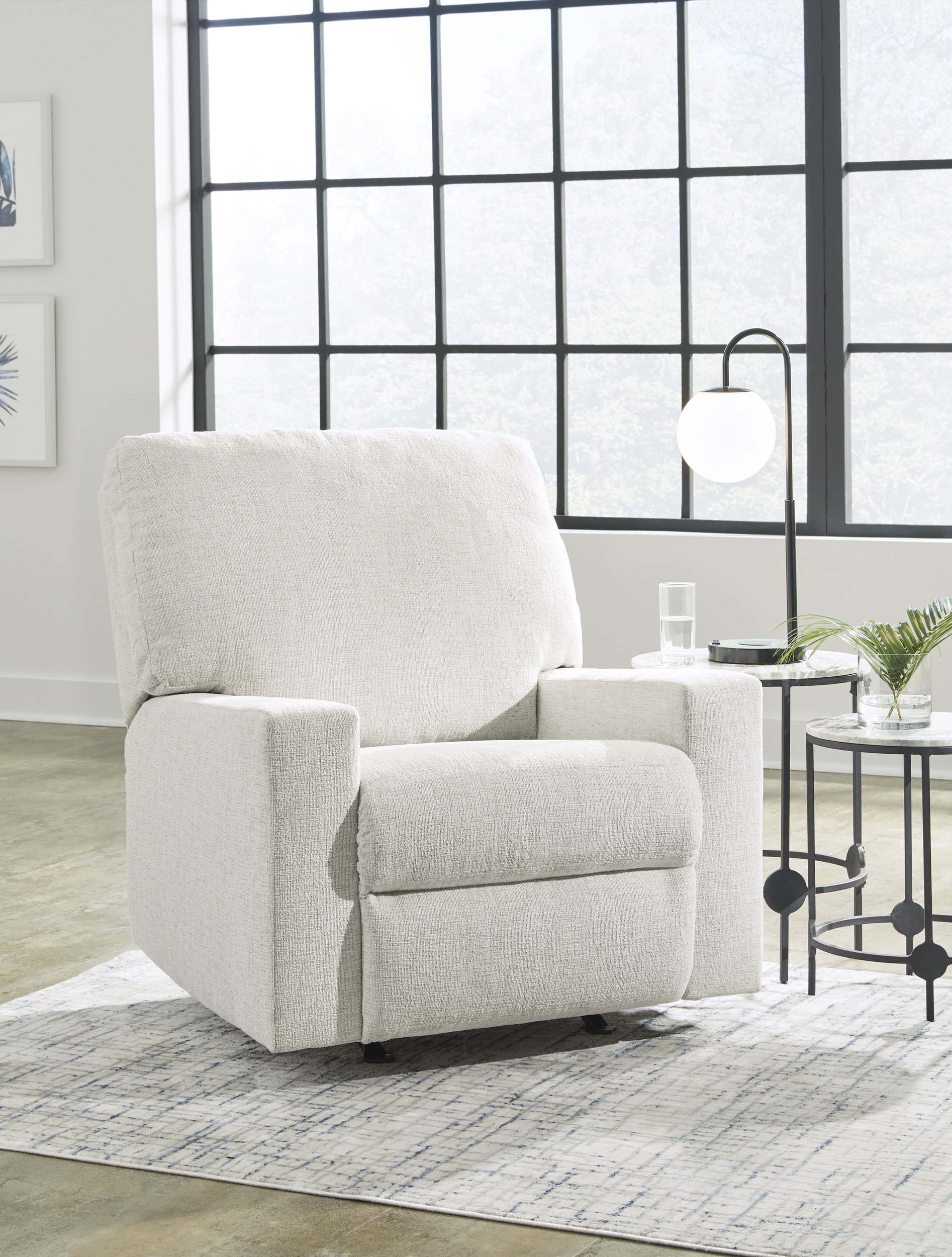 Rannis Polyester Living Room Set