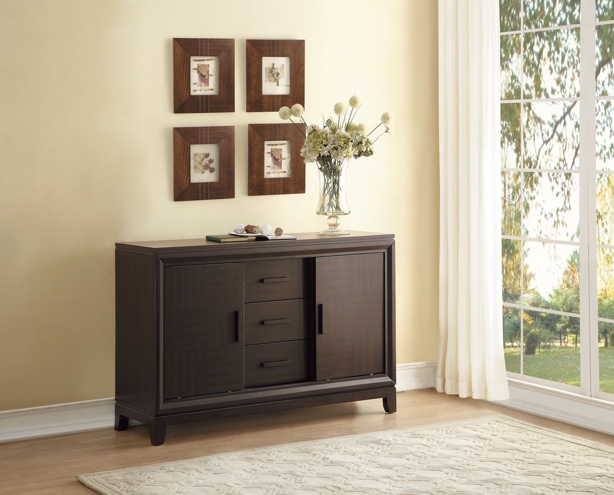 Kavanaugh Rectangular Extendable Wood Dining Room Set