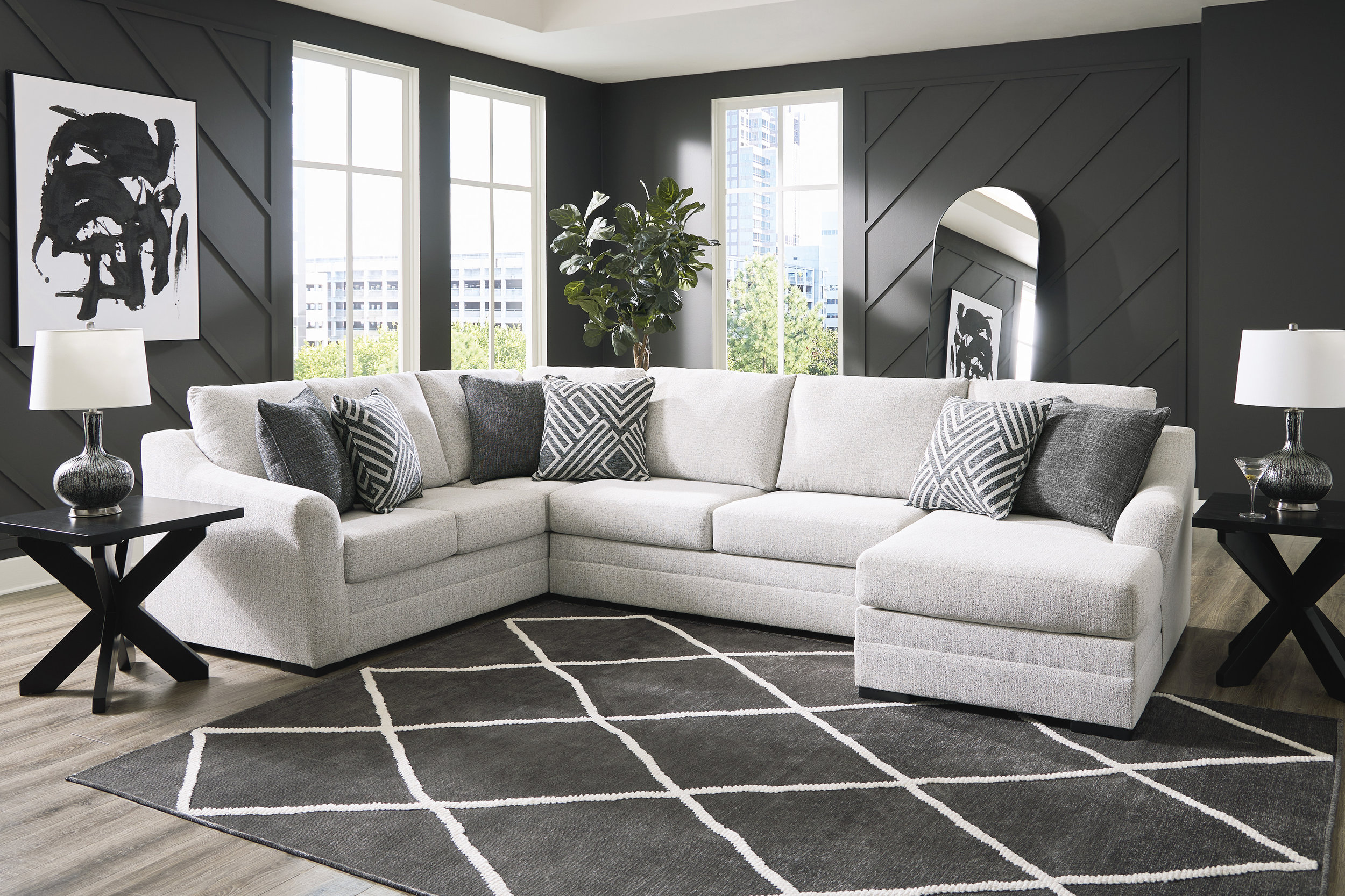 Koralynn Fabric U-Shaped 3-Piece Sectional Sofa w/Right Chaise
