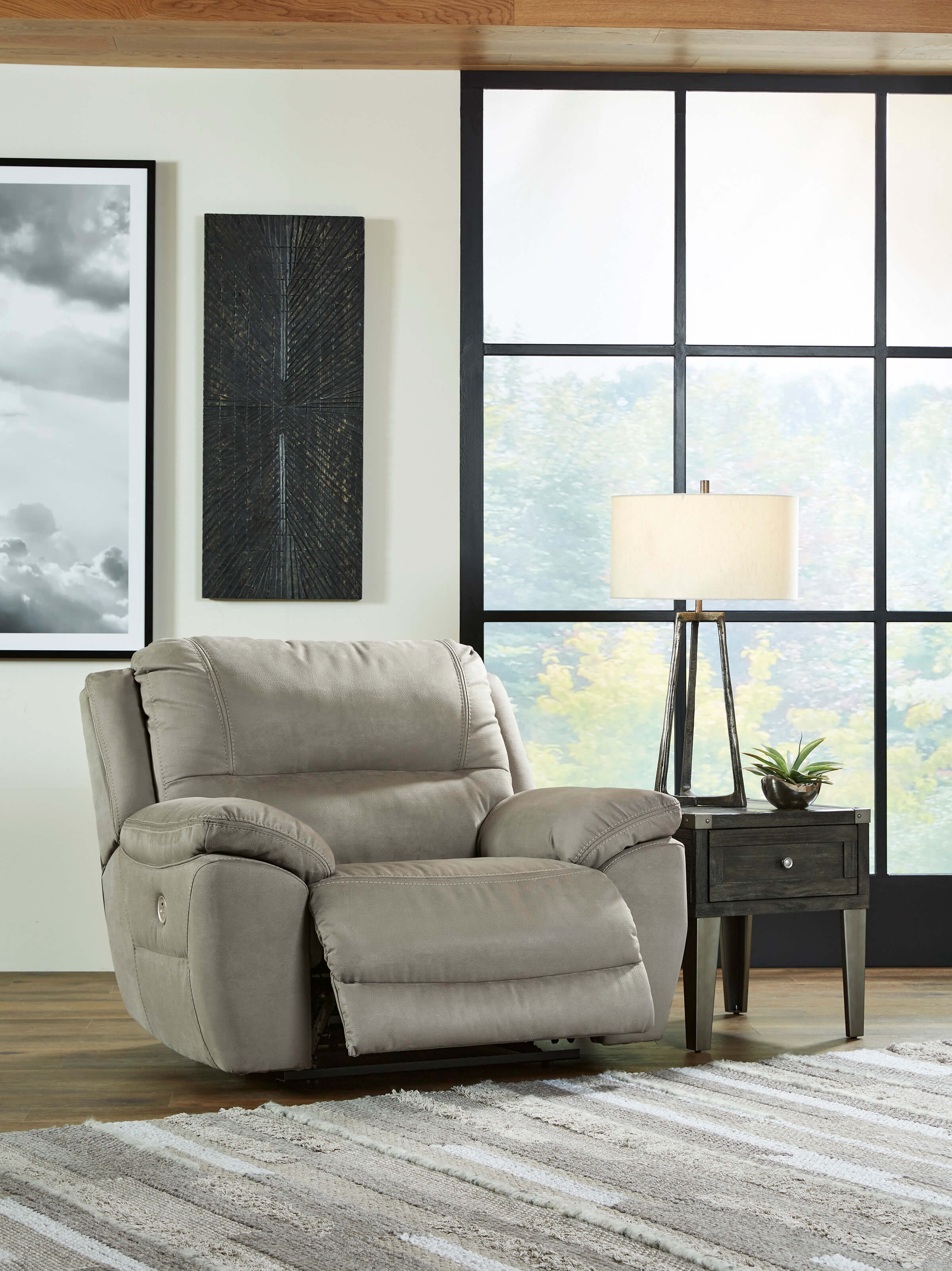 Next-Gen Gaucho Polyester Oversized Power Reclining Chair