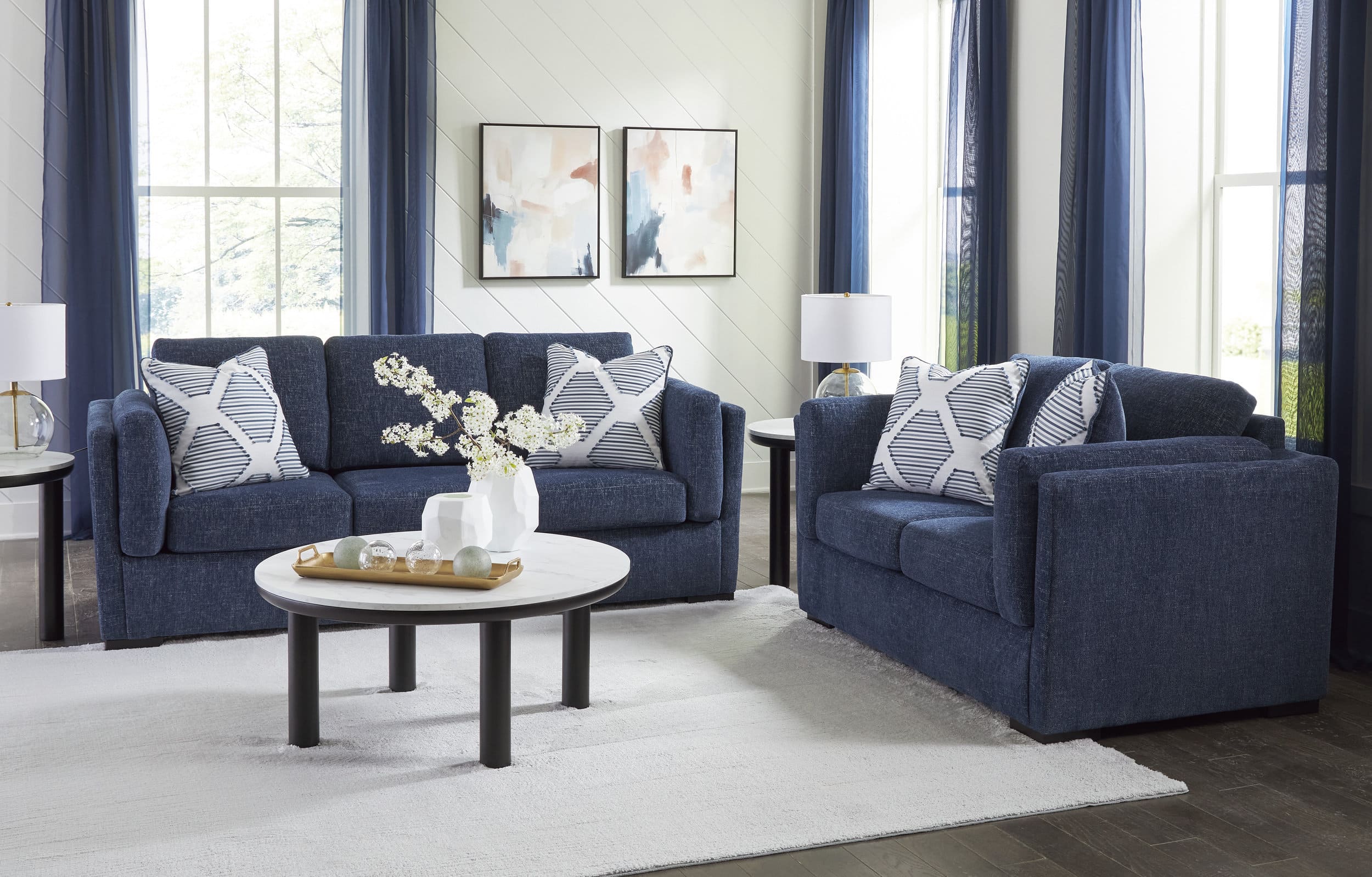 Benchcraft Evansley Sofa