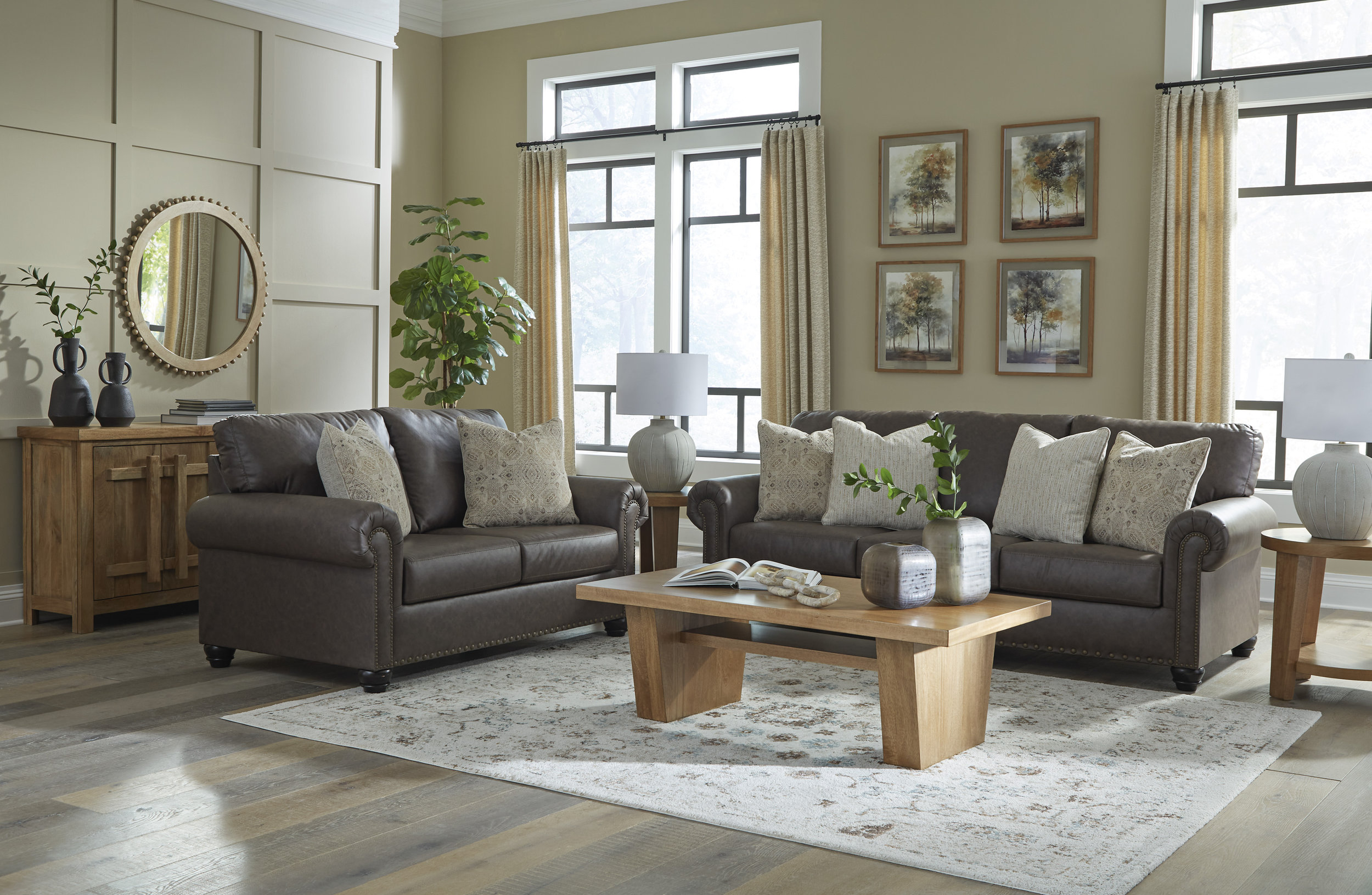 Roxmere Faux Leather Queen Sofa Sleeper