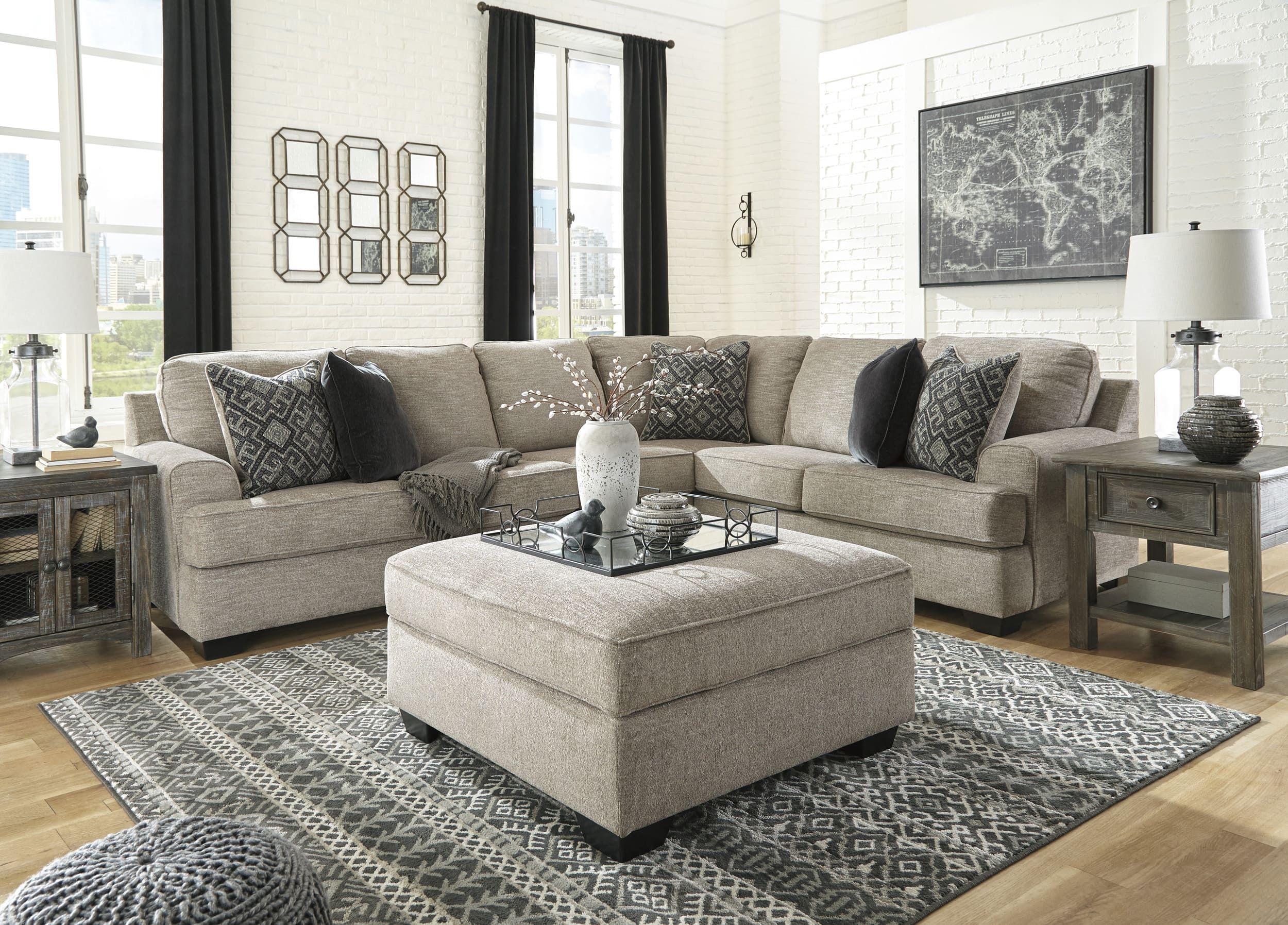 Bovarian 4 pc Living Room Set