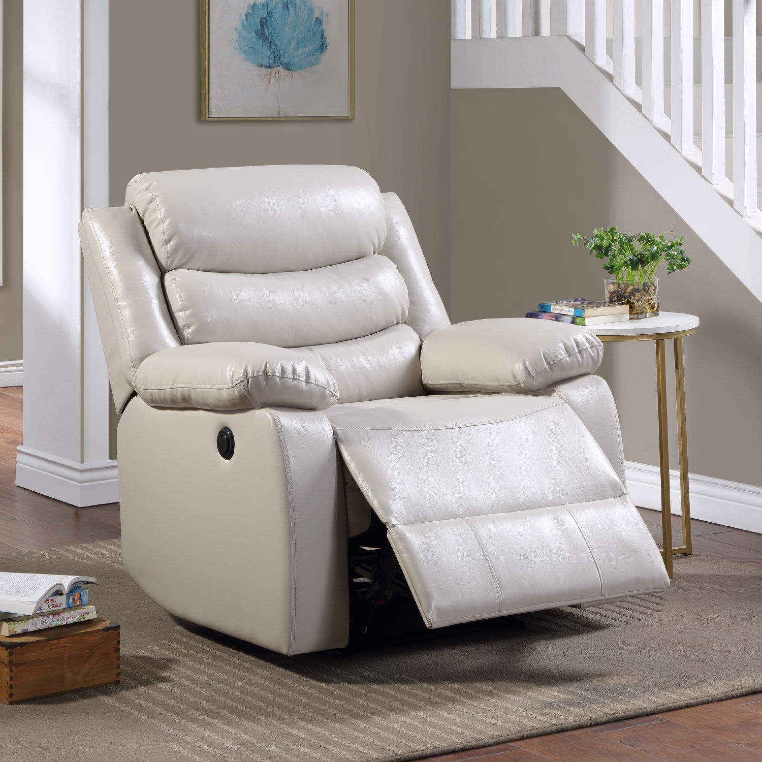 Eilbra Leatherette Power Recliner