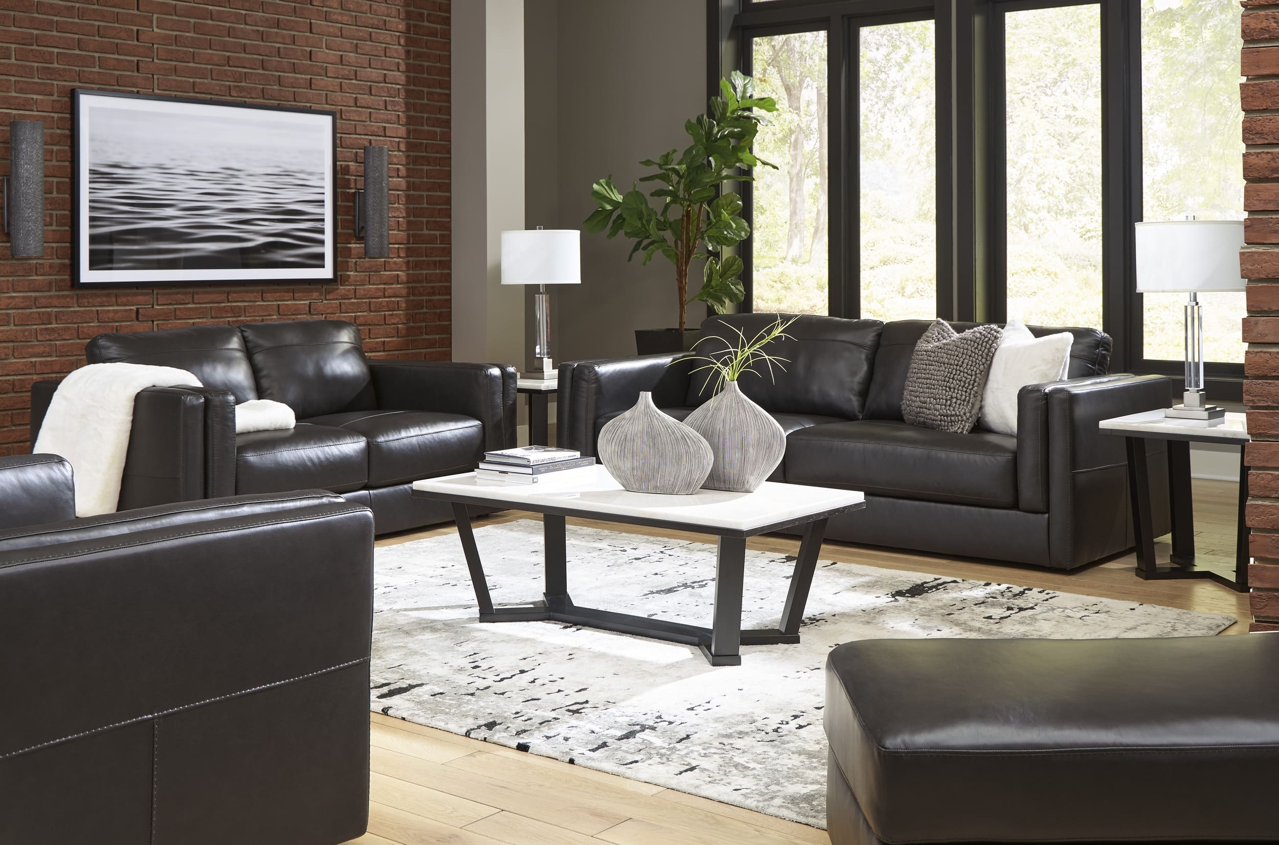 Amiata Onyx Leather Living Room Set / 4pc