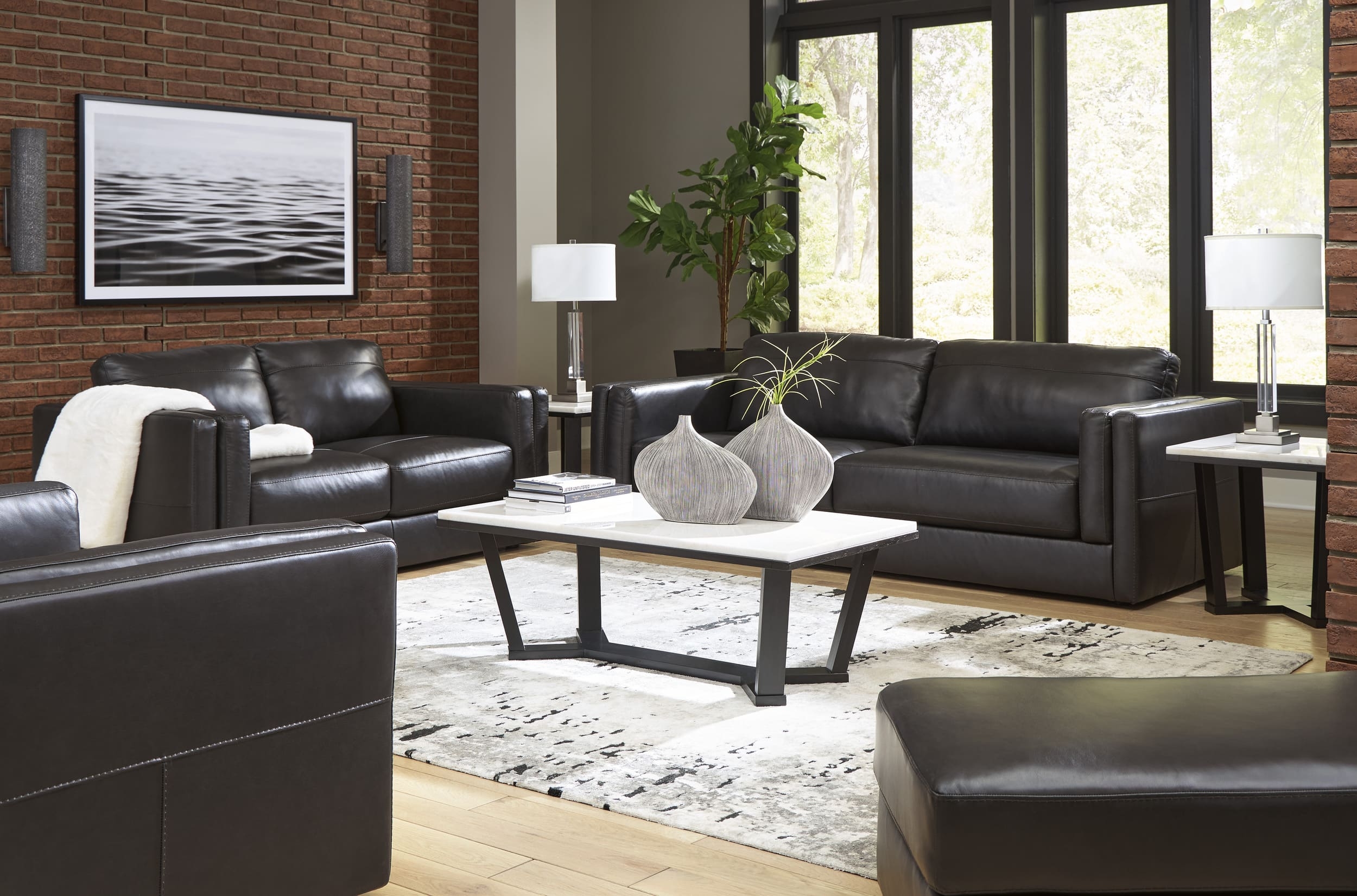 Amiata Leather Sofa Set