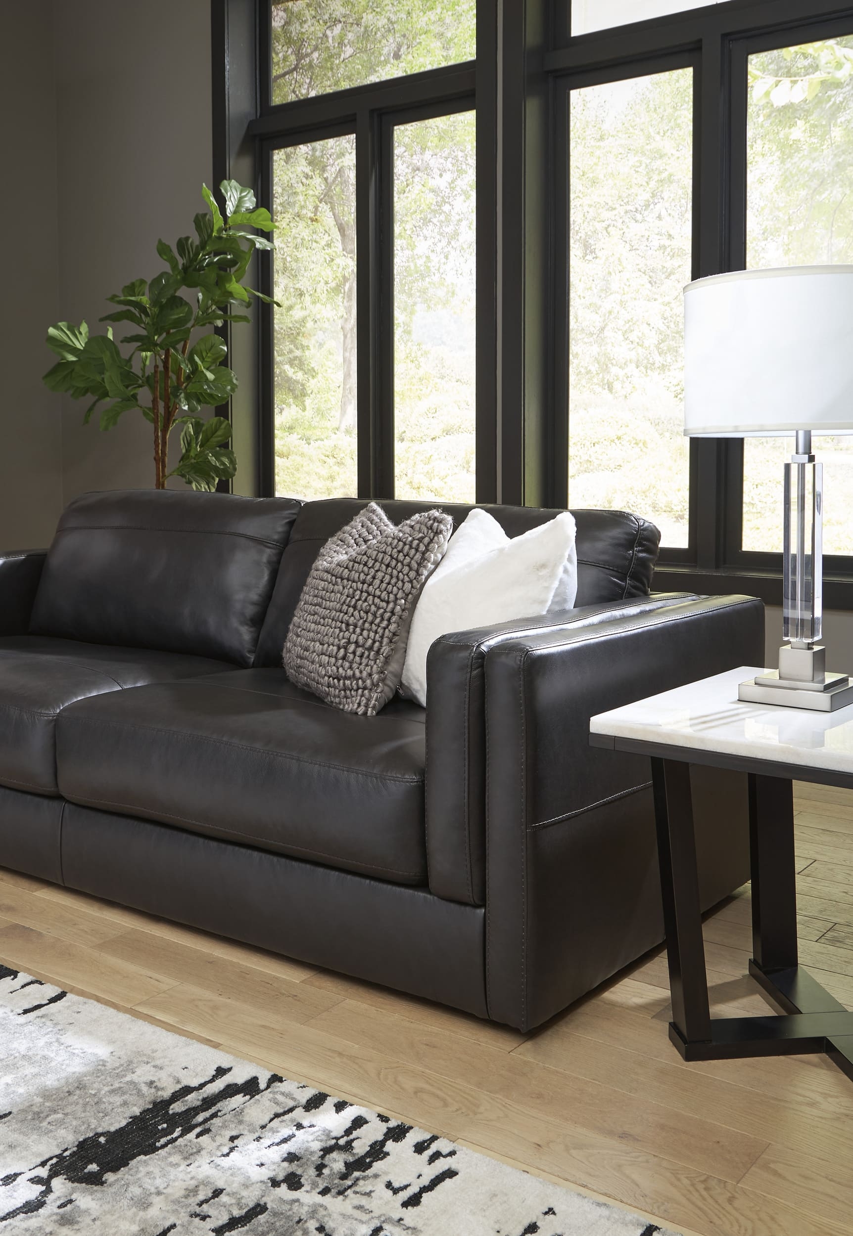 Amiata Leather Sofa