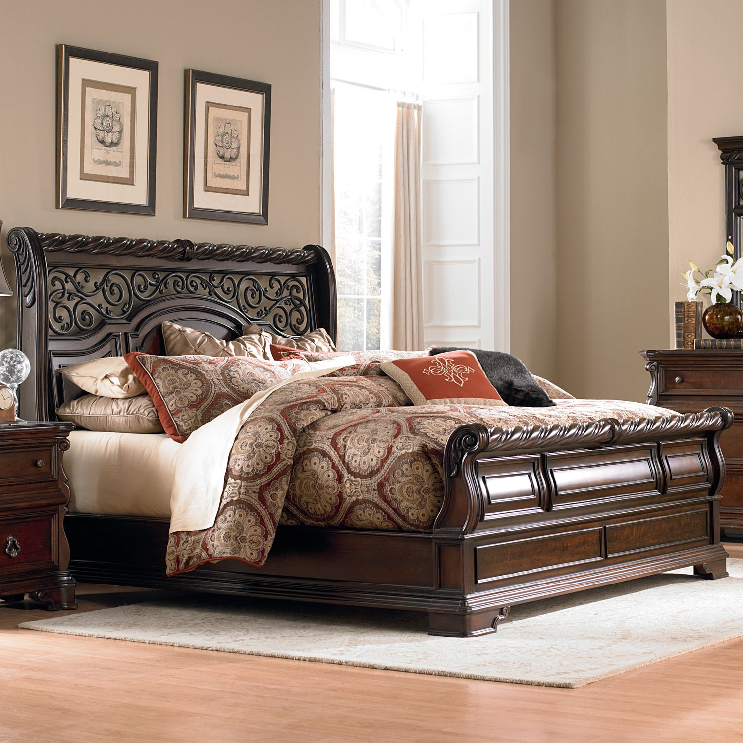 Arbor Place Wood California King Size Sleigh Bed