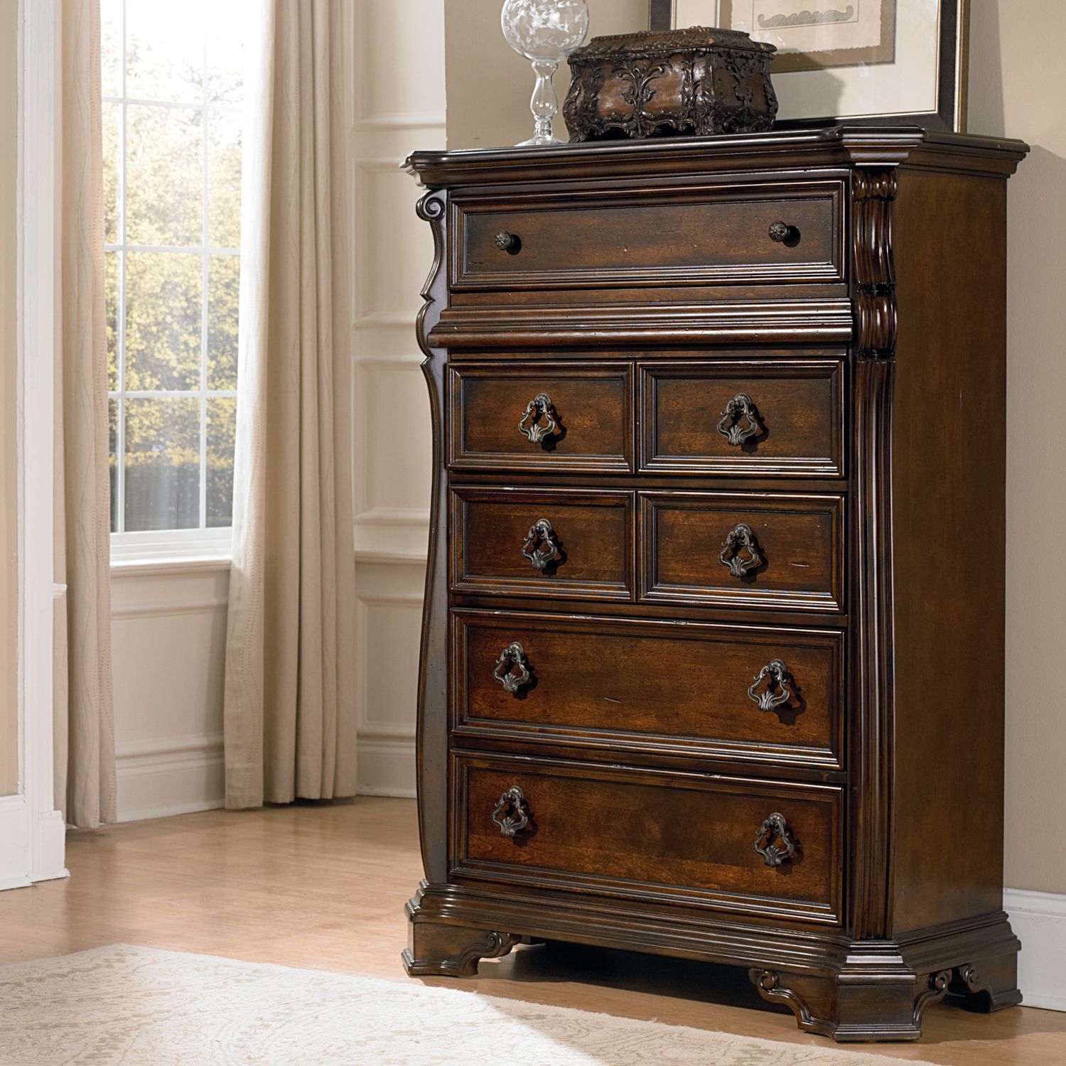 Arbor Place Wood 7-Drawer Chest