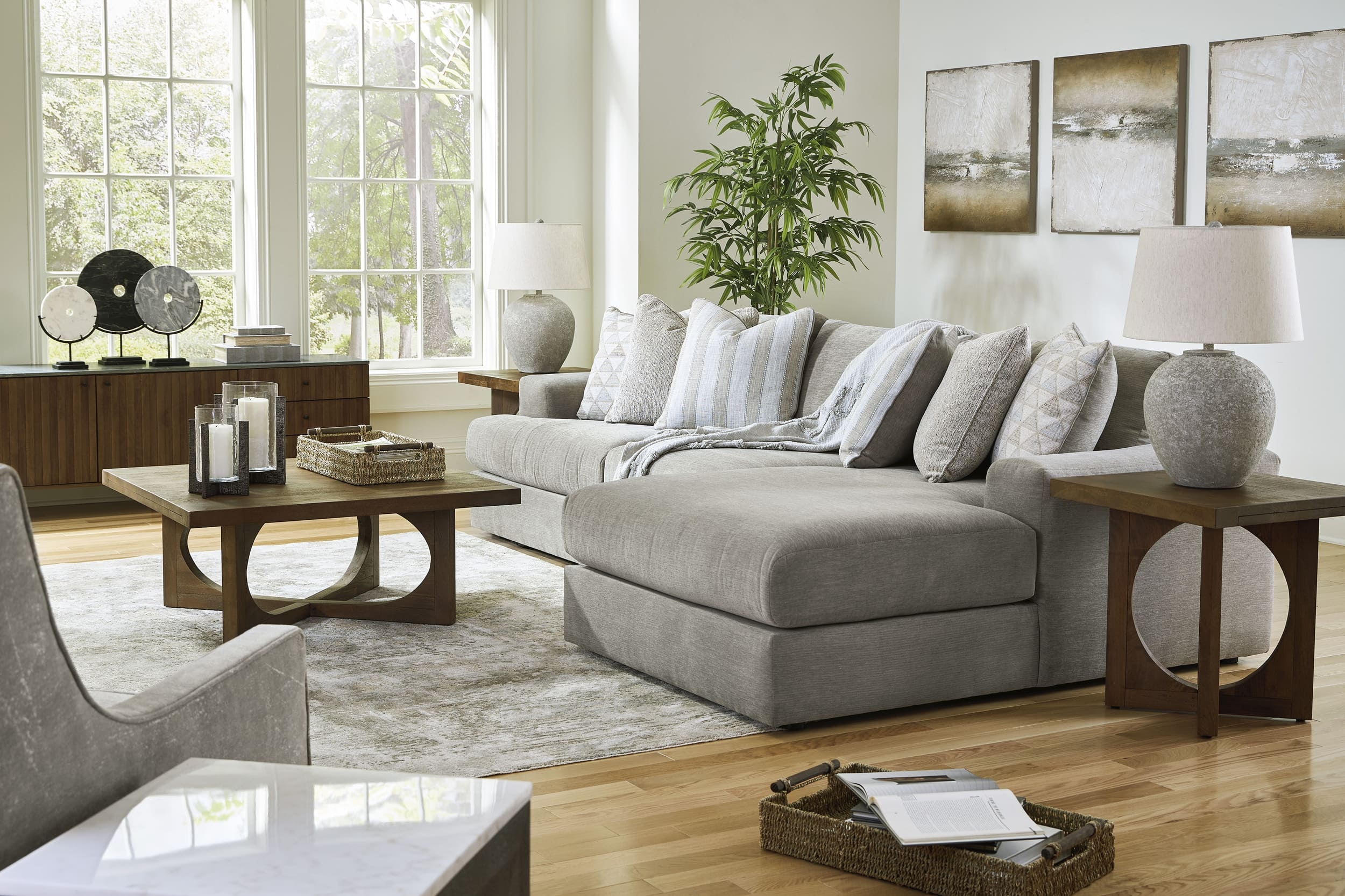 Avaliyah 3-Piece Polyester L-Shaped Modular Sectional Sofa w/Right Arm Chaise Facing