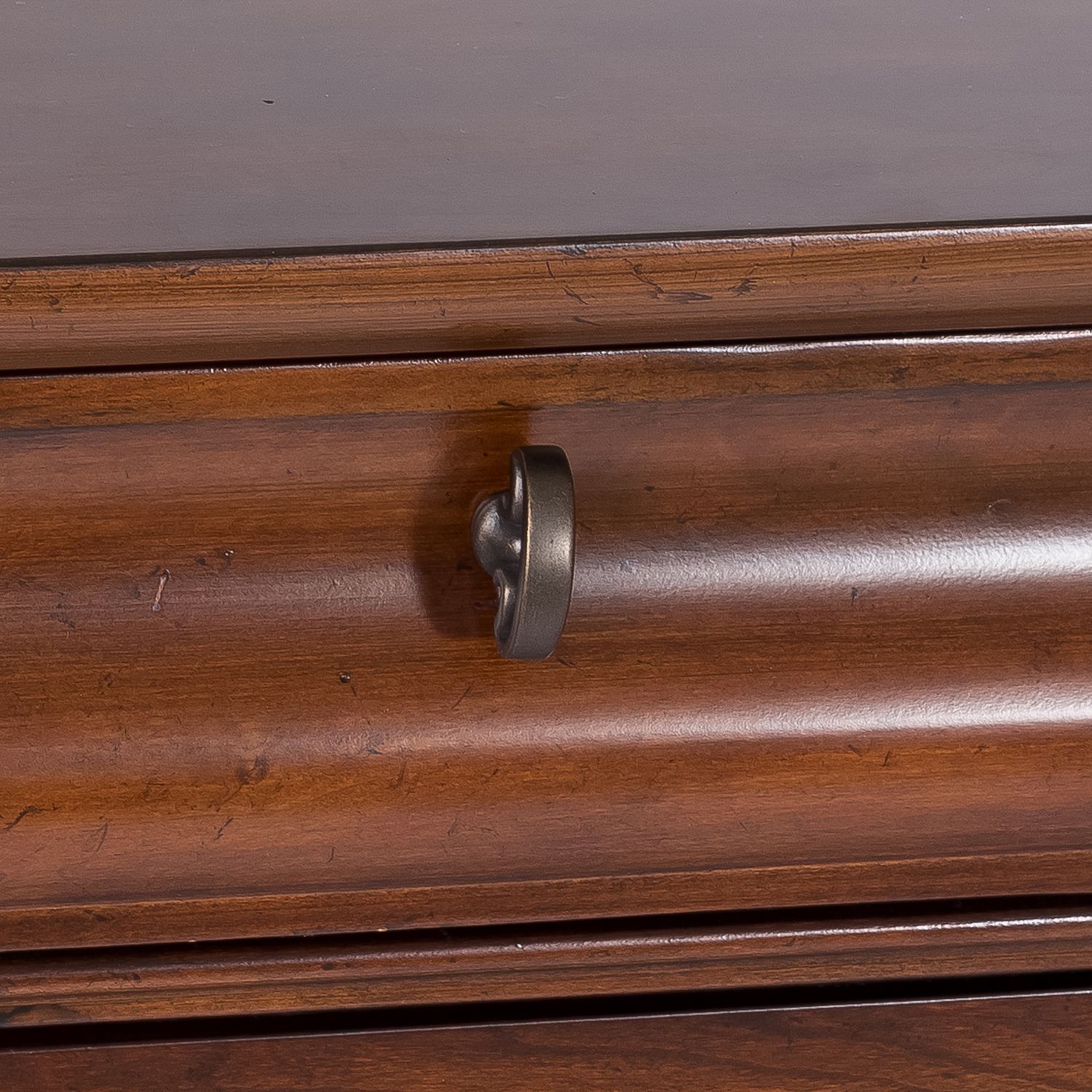Rustic Traditions Wood 8-Drawer Double Dresser