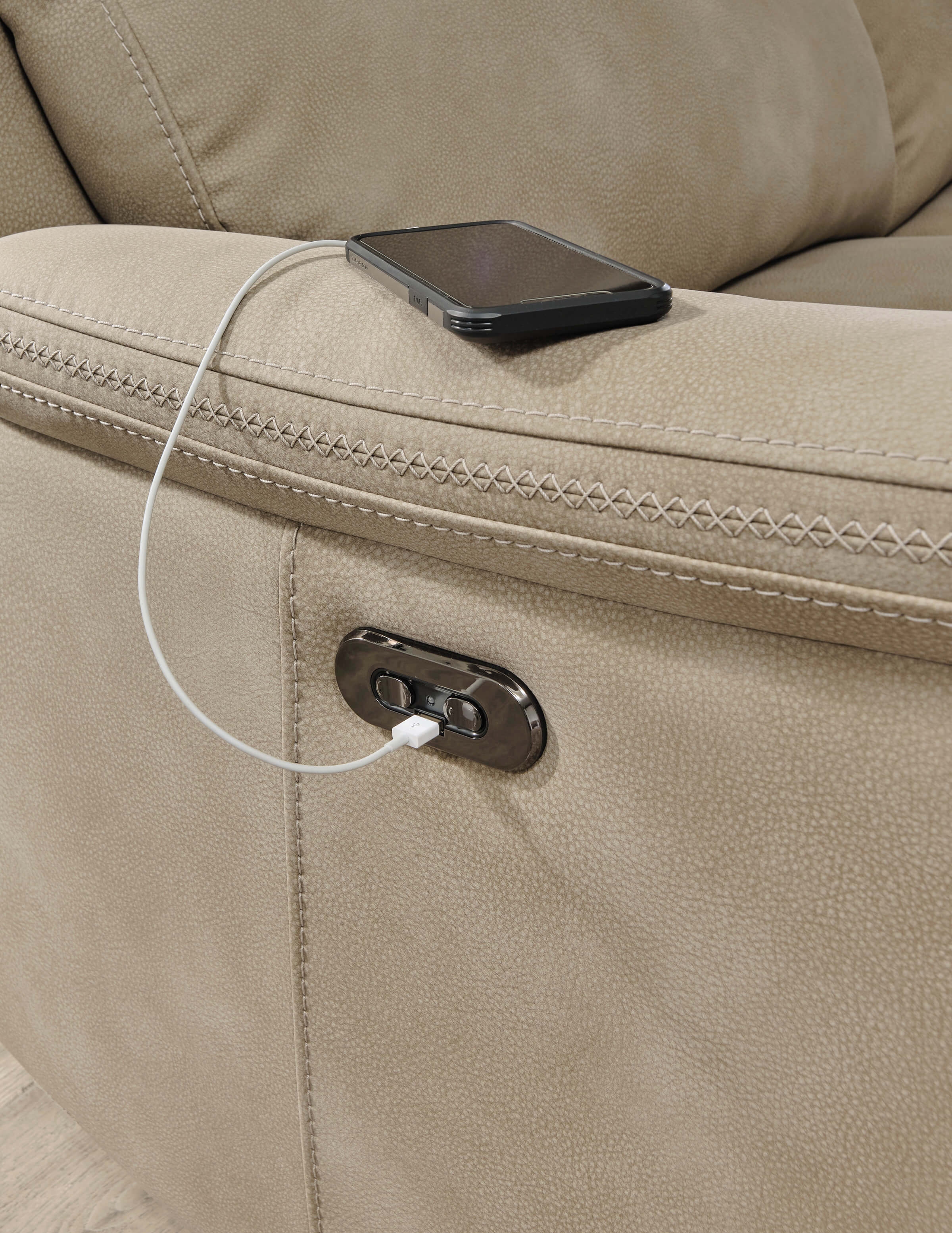 Next-Gen DuraPella Polyester/PU Power Reclining Chair