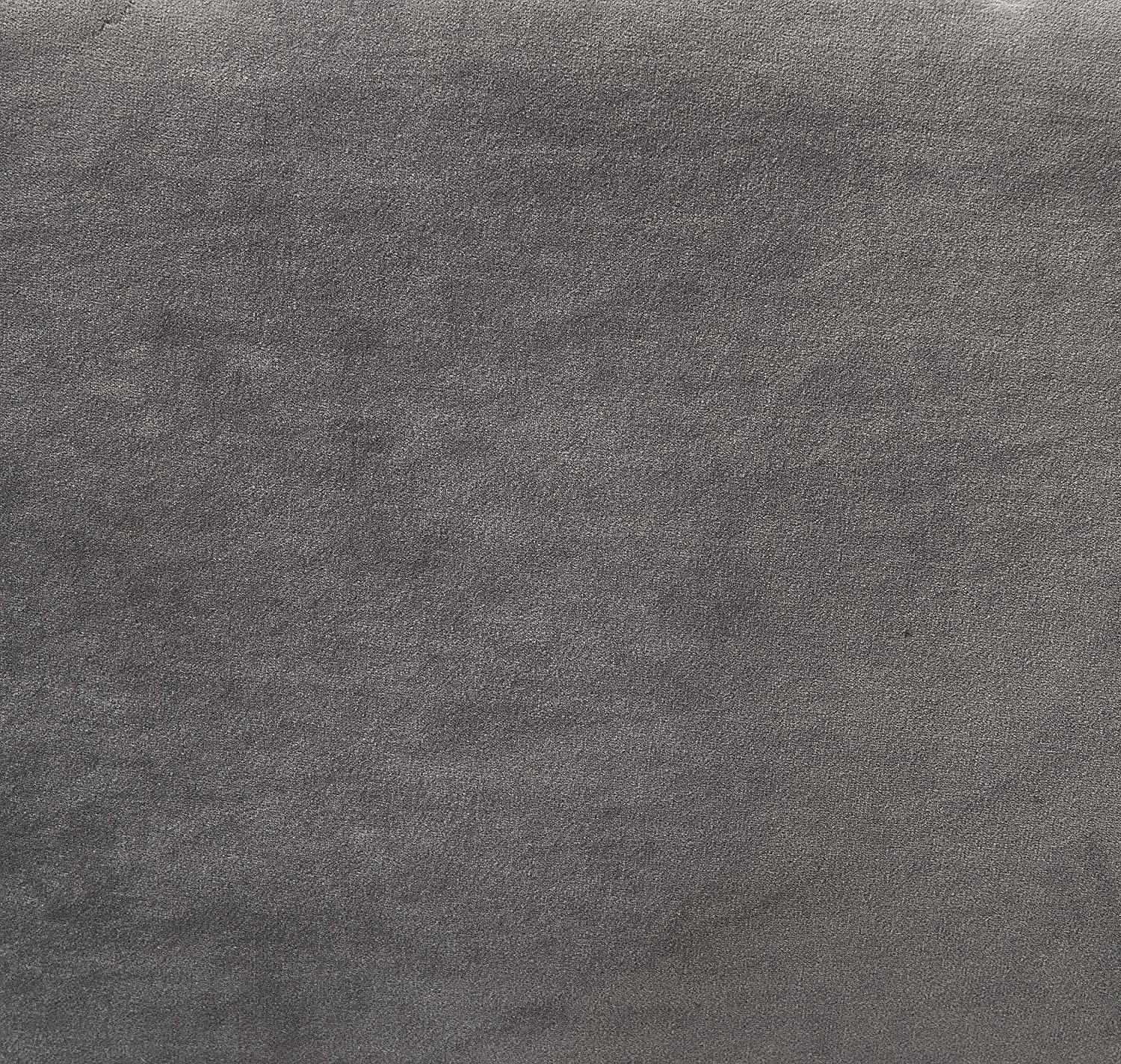 Varik Velvet Accent Chair
