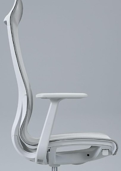 D-Chair Executive Swivel Adjustable Office Chair w/Grey Frame & Base