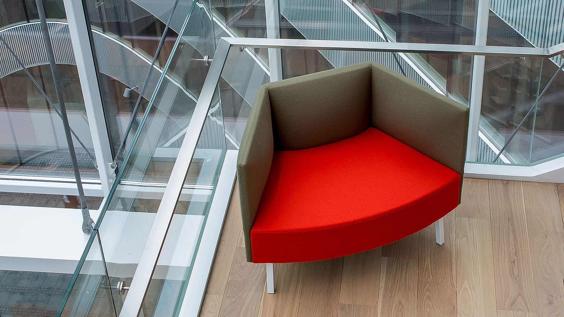 Cumulus Lounge Armchair, 1 Tier Backrest