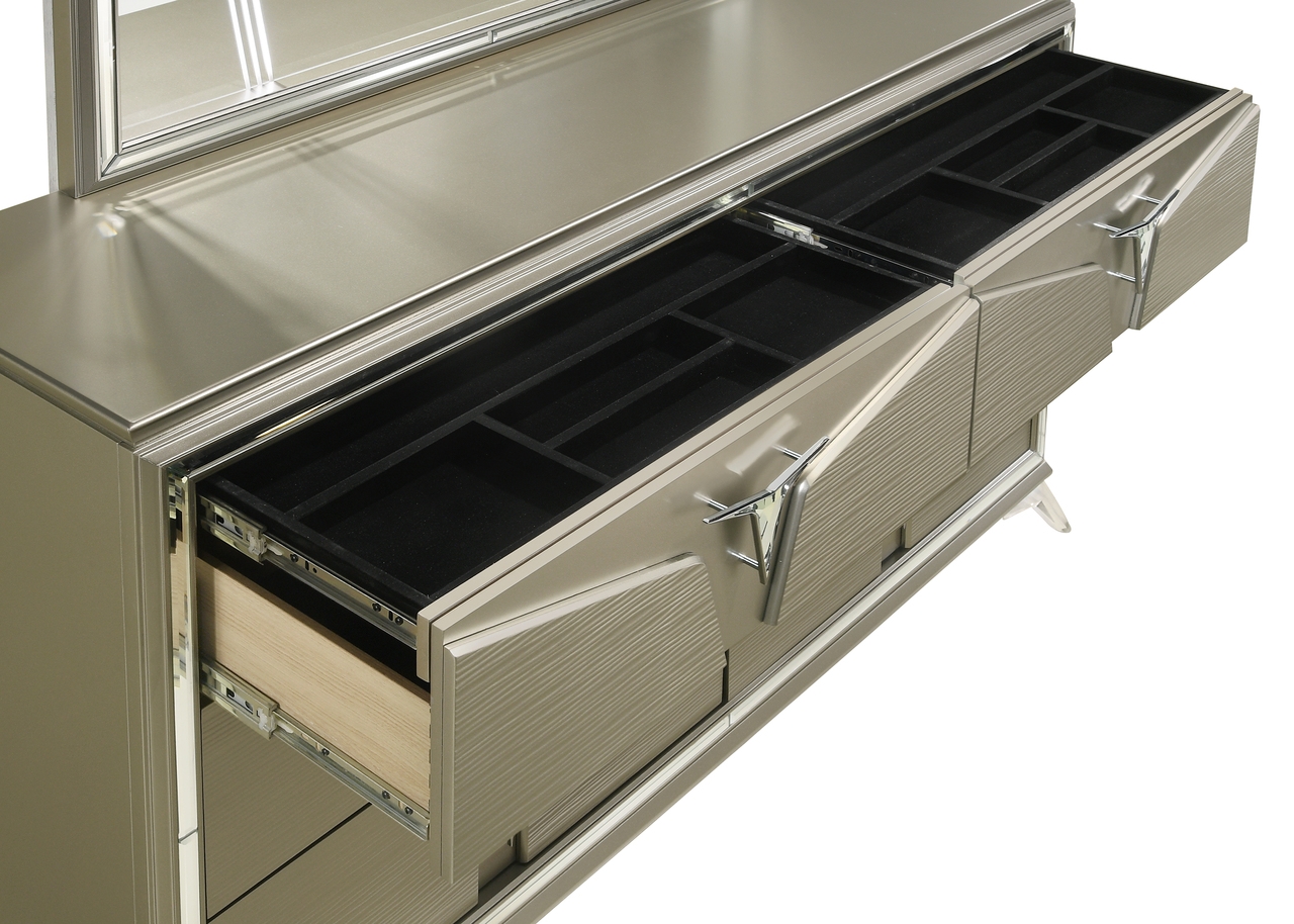 Samantha 6-Drawer Wood Veneer Dresser