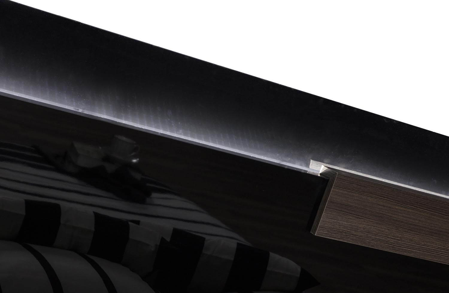Napoli Wood LED Platform King Size Bed