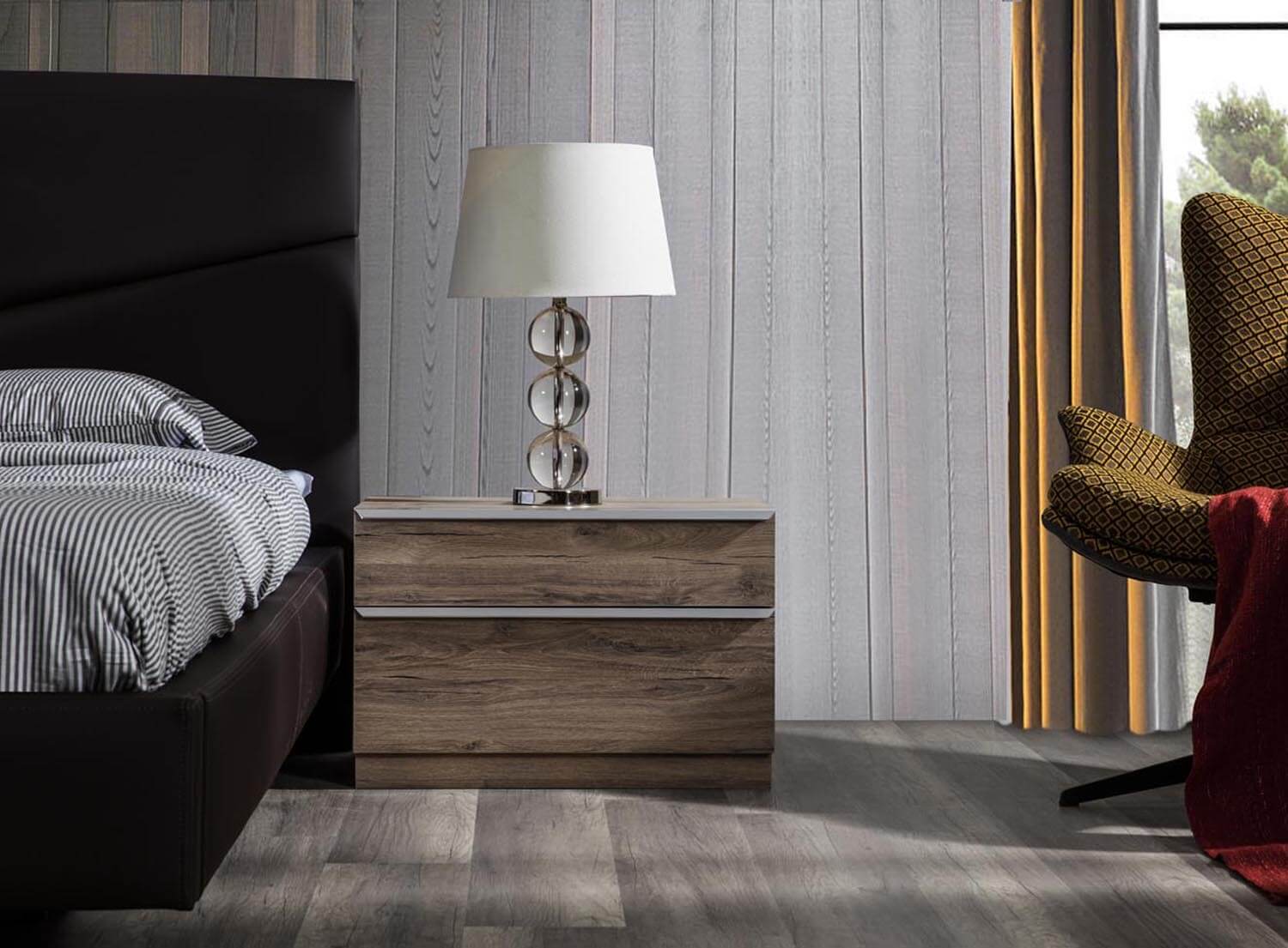 Porto Wood Nightstand