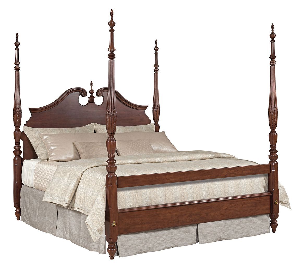 Hadleigh Rice Wood Carved Poster Bedroom Set