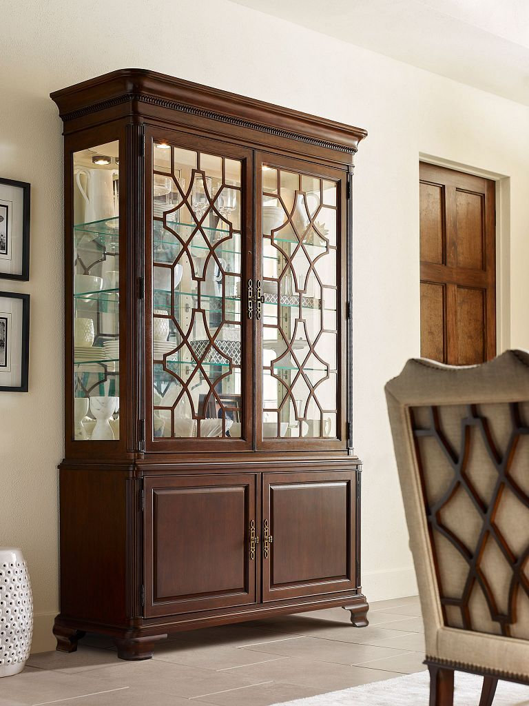 Hadleigh Wood 4-Door China Cabinet