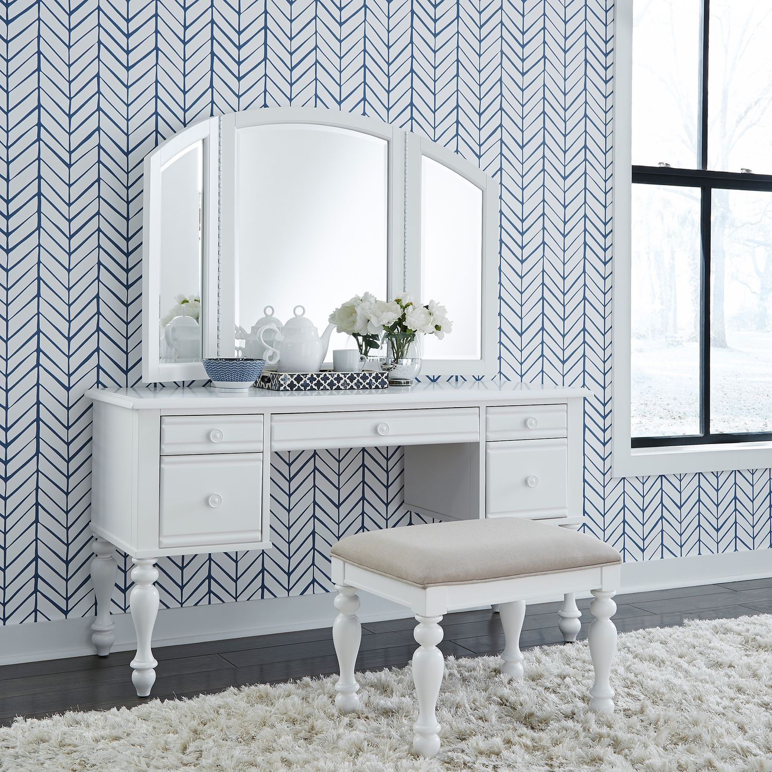 Summer House I Linen/Wood Vanity Stool