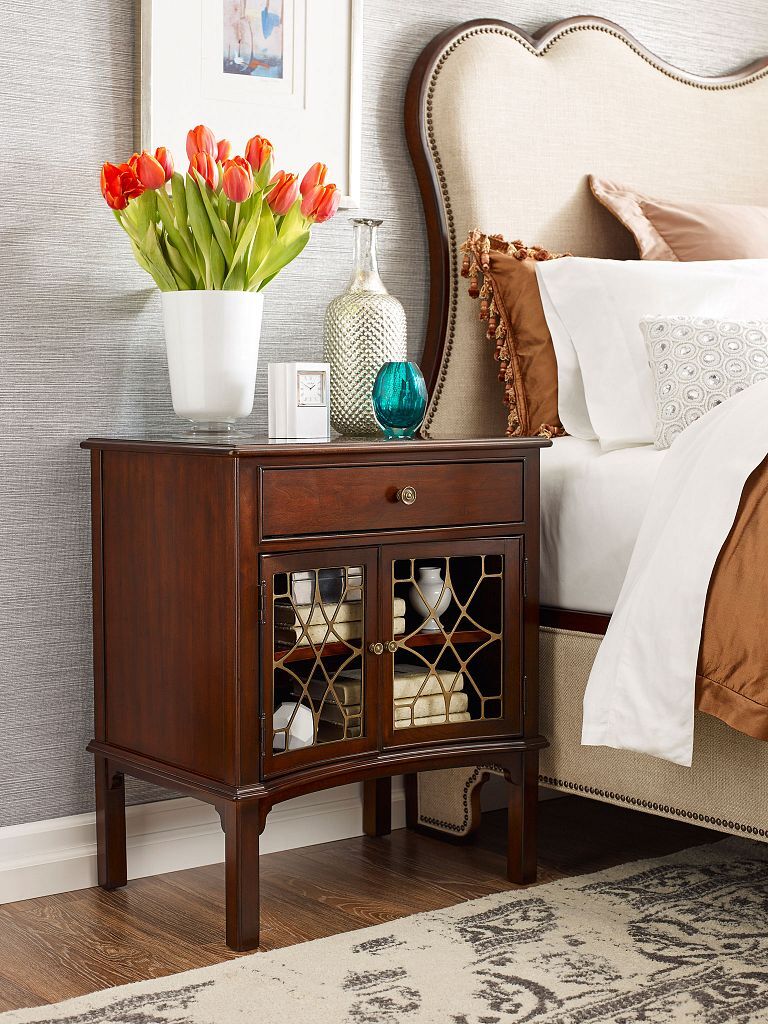 Hadleigh Rice Wood Carved Poster Bedroom Set