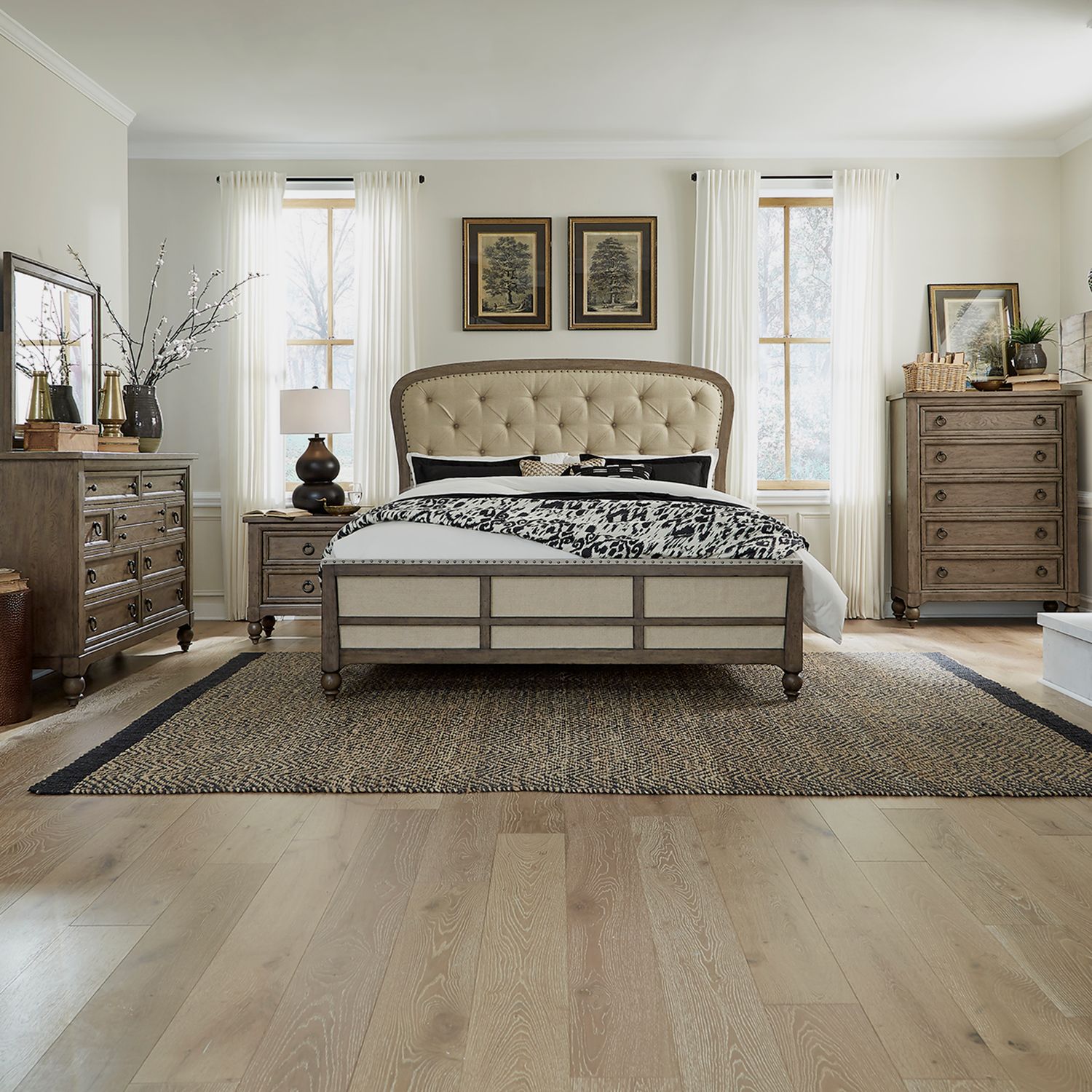 Americana Farmhouse Linen/Wood Queen Size Shelter Platform Bed
