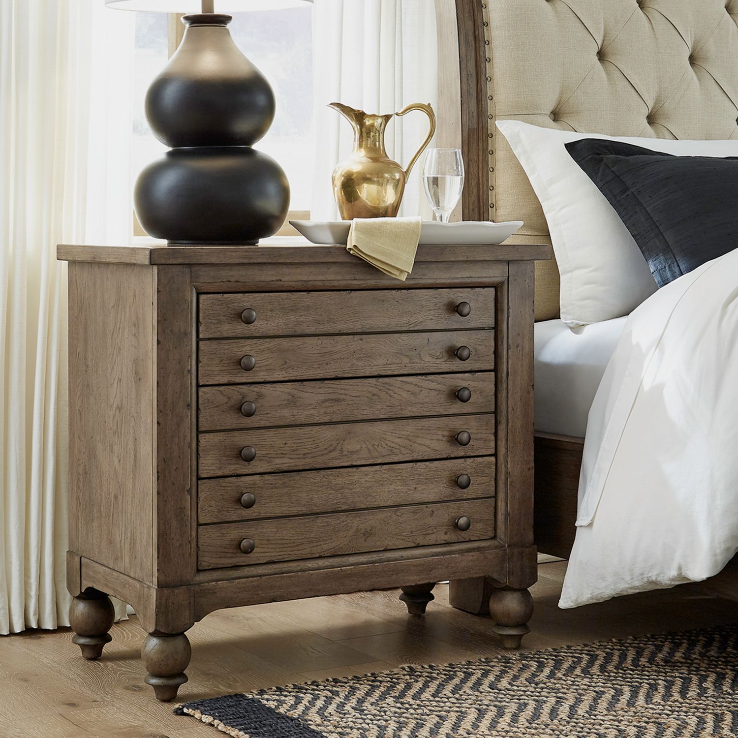 Americana Farmhouse Queen Shelter Platform Bedroom Set