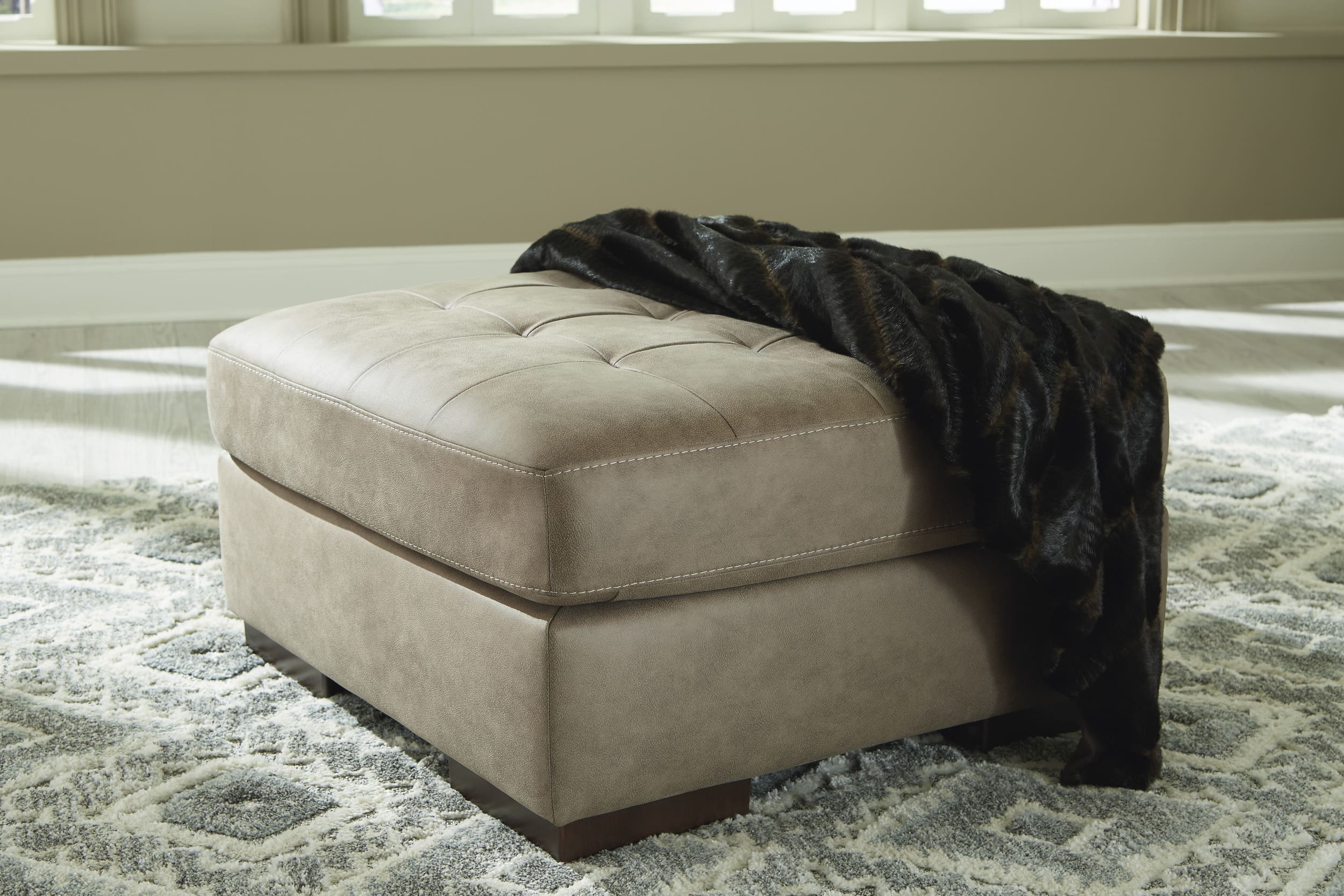 Maderla Faux Leather Living Room Set