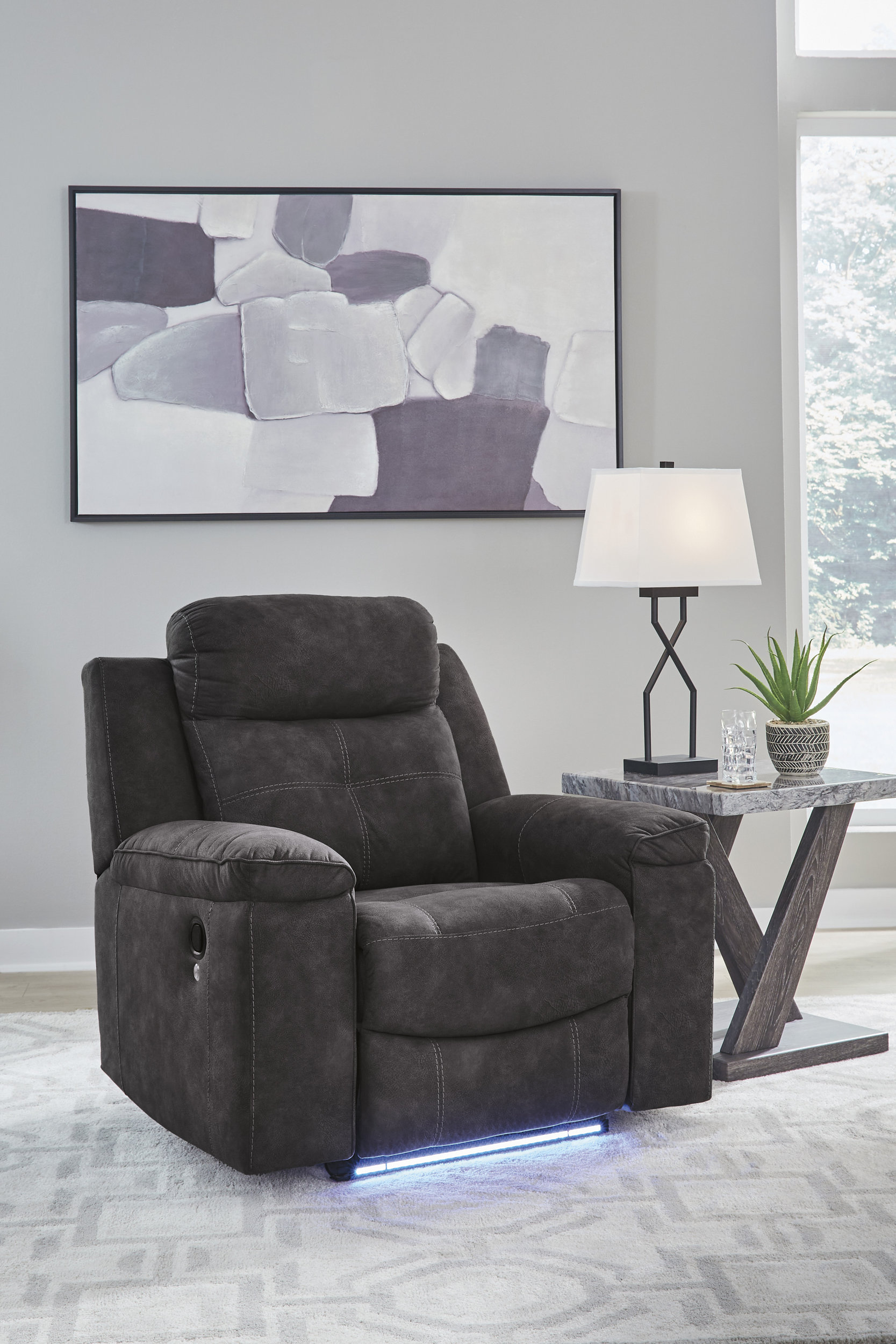 Brysonview Faux Leather Zero Wall Recliner with Lighting
