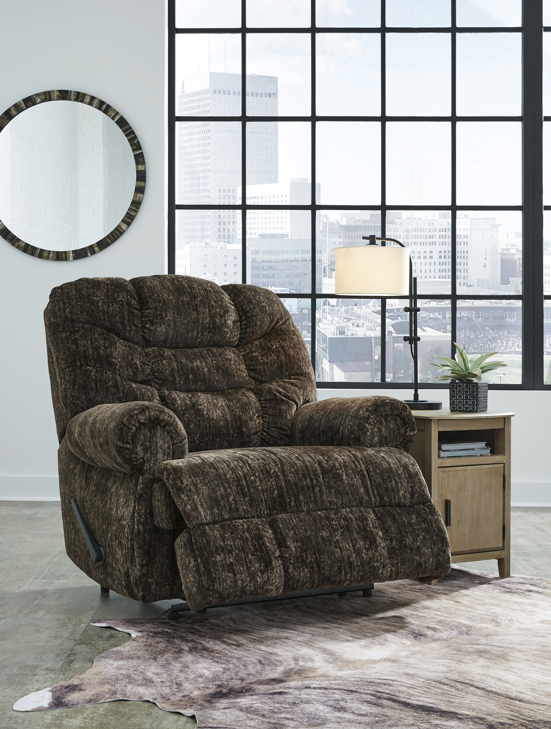 Movie Man Polyester Zero Wall Recliner
