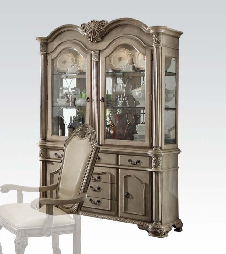 Chateau De Ville Dining Room Set